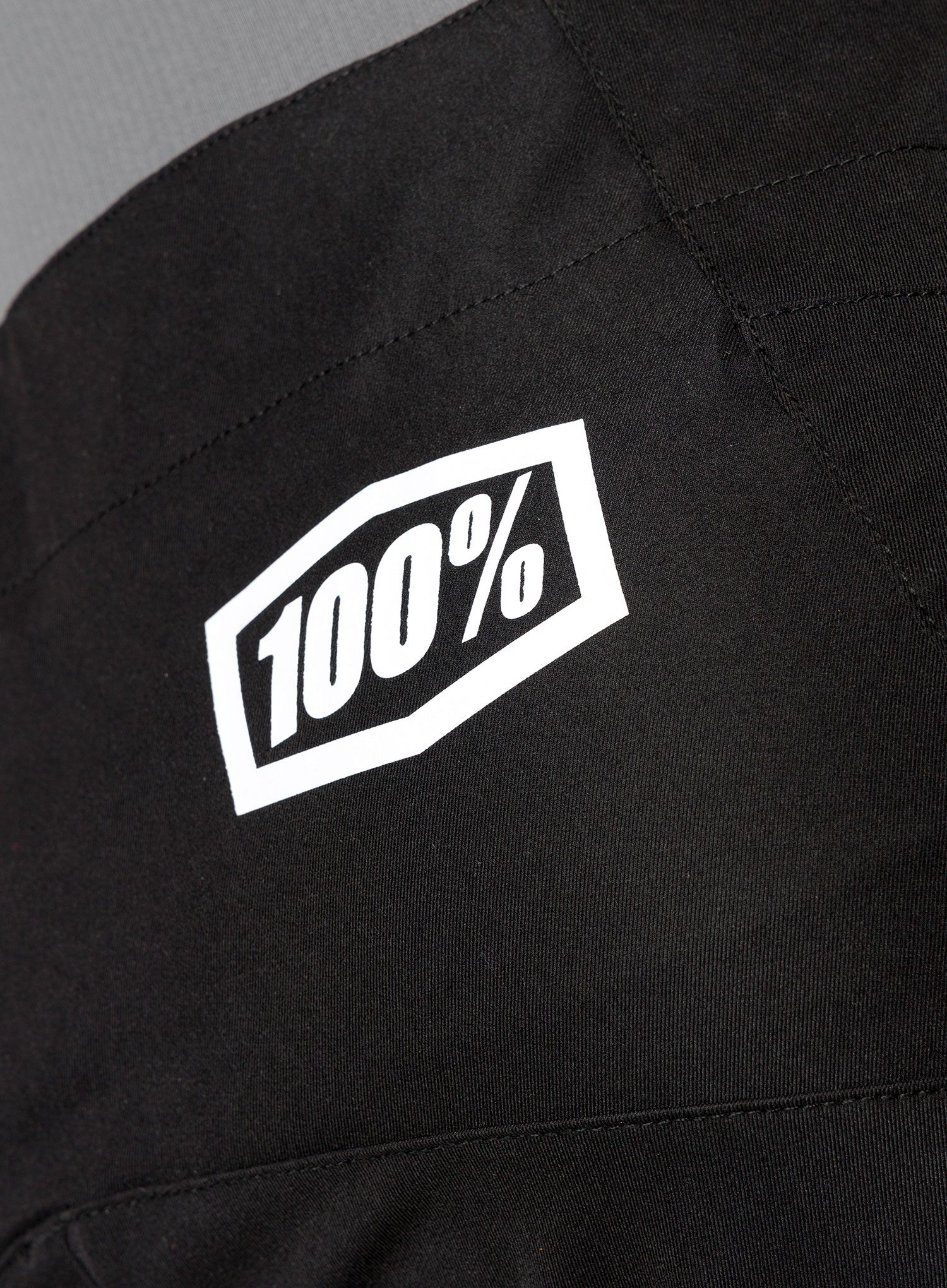 Велоштани 100% R-Core - black/black