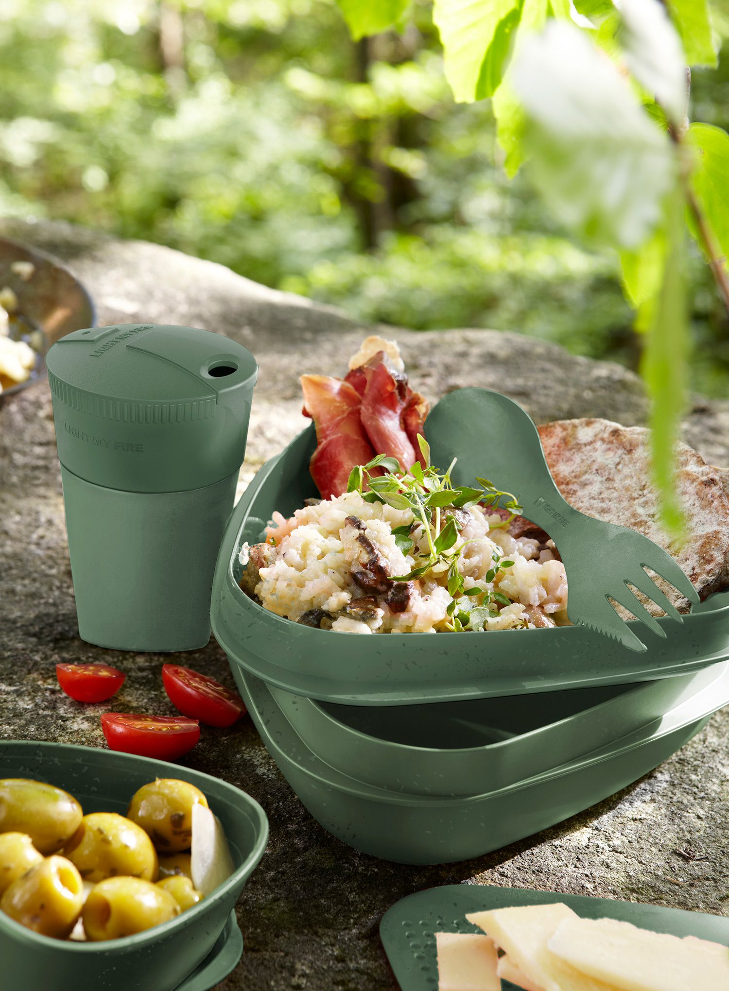 Набір посуду Light My Fire LunchKit Bio - sandgreen