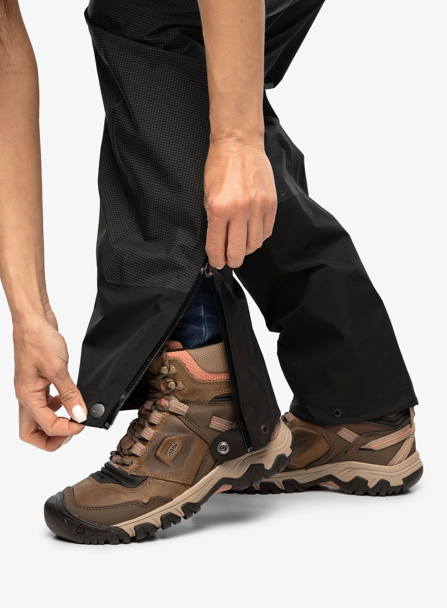 Штани GORE-TEX жіночі Arcteryx Alpha Pant - black