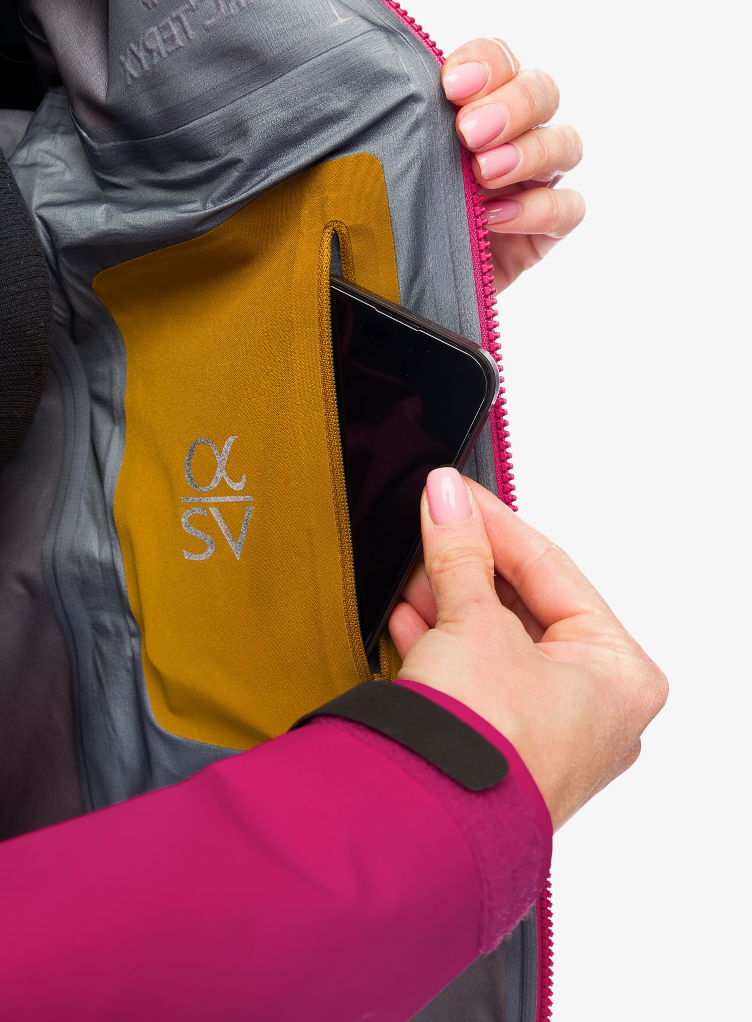 Куртка для гір жіноча Arcteryx Alpha SV Jacket - amaranthus