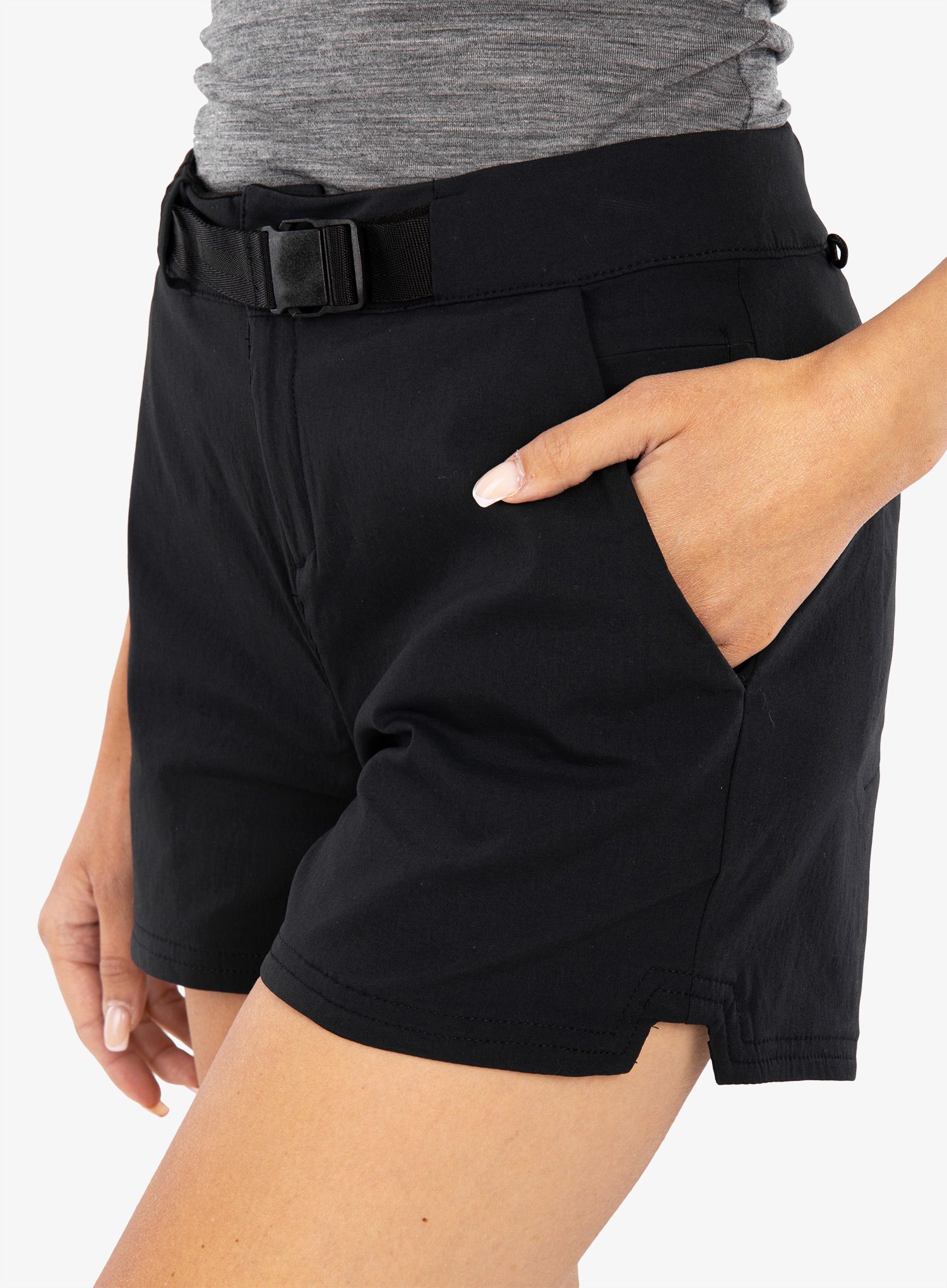 Шорти туристичні жіночі Berghaus Alta Stretch Short - jet black