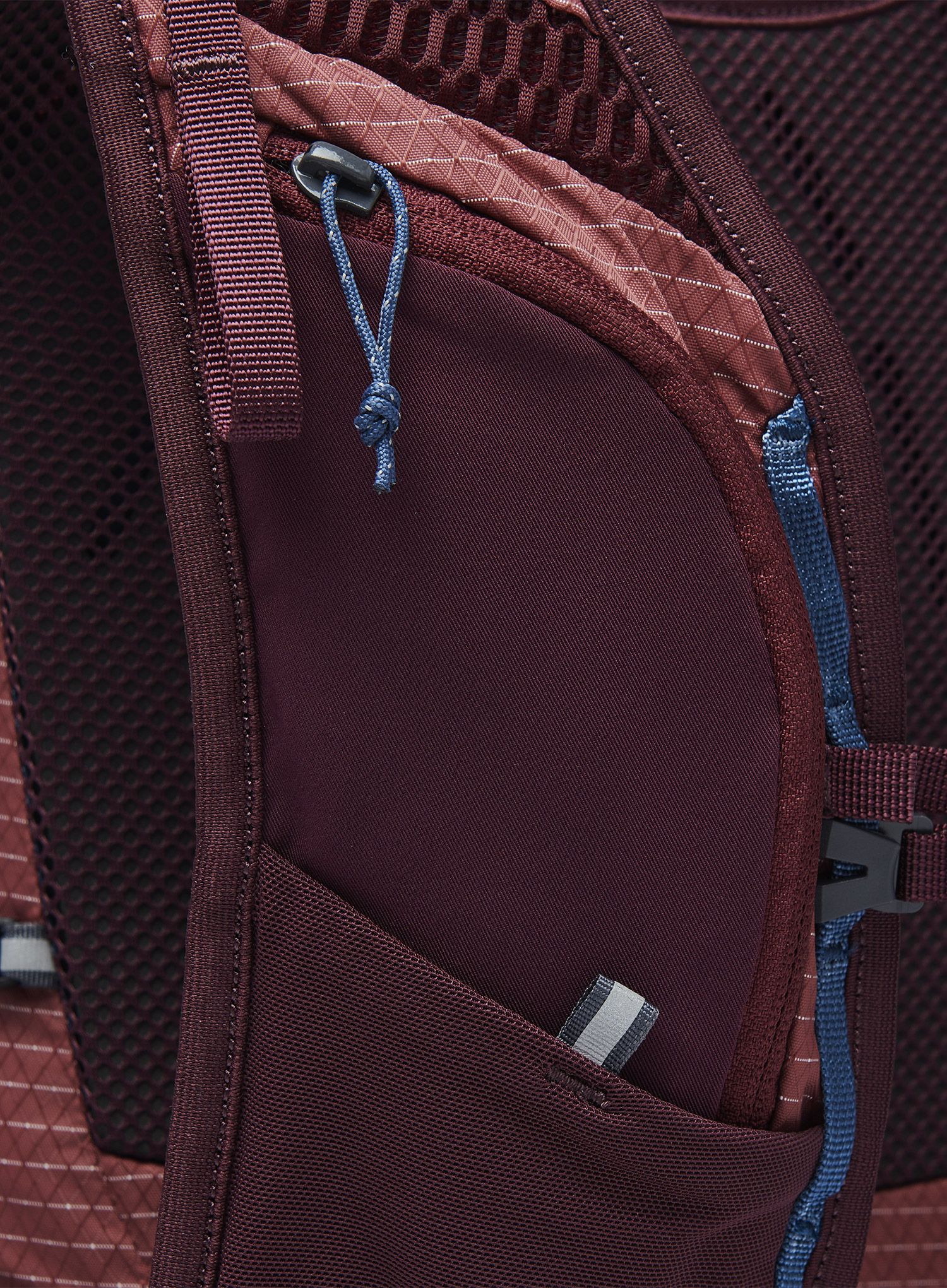Рюкзак жіночий Black Diamond Pursuit Backpack 30L - cherrywood/ink blue