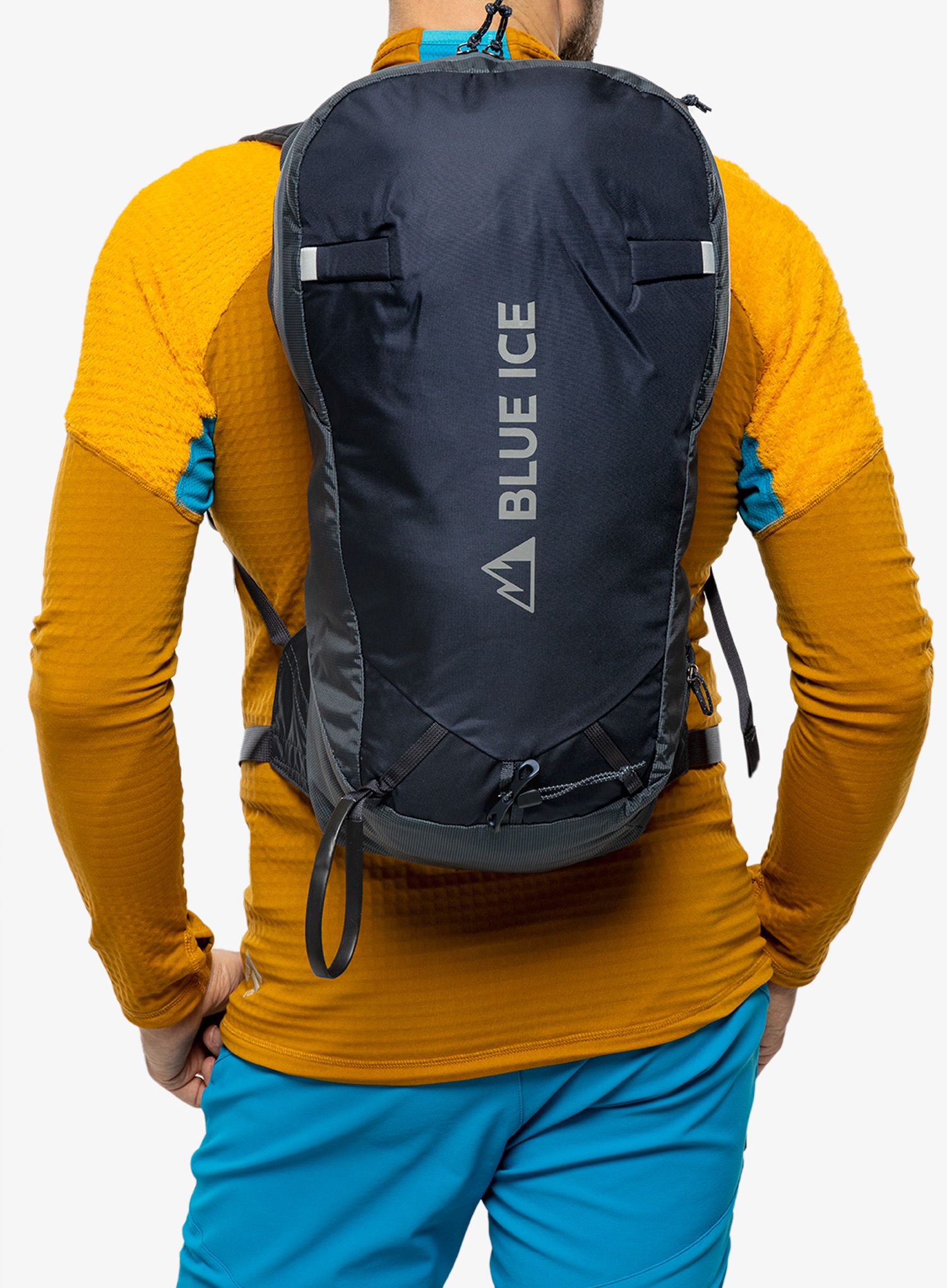 Рюкзак лижний Blue Ice Taka Pack 22L - india ink