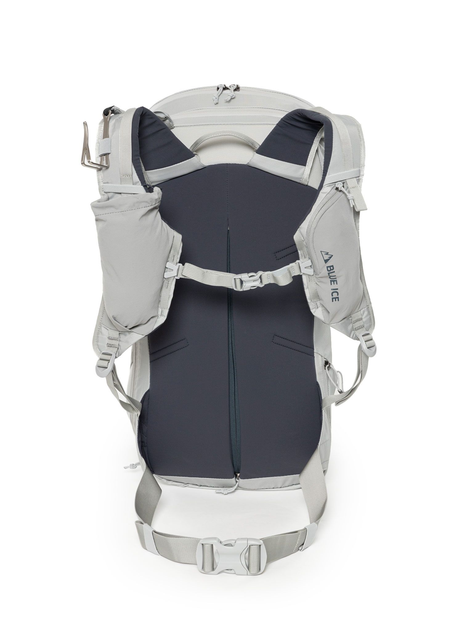 Рюкзак Blue Ice Taka Pack 30L - glacier grey