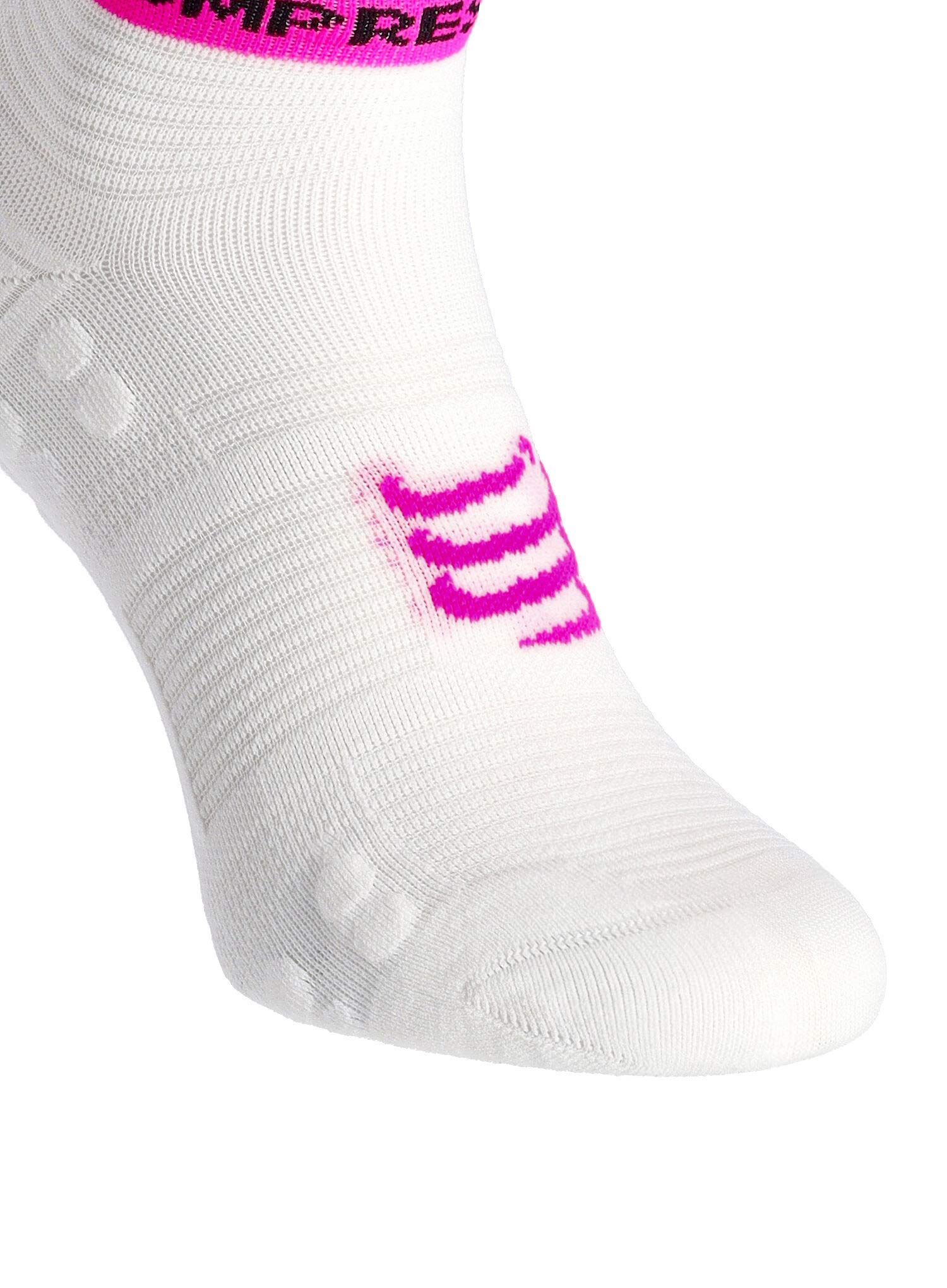 Шкарпетки для бігу Compressport Pro Racing Socks v4.0 Run Low - white/safe yellow/neo pink