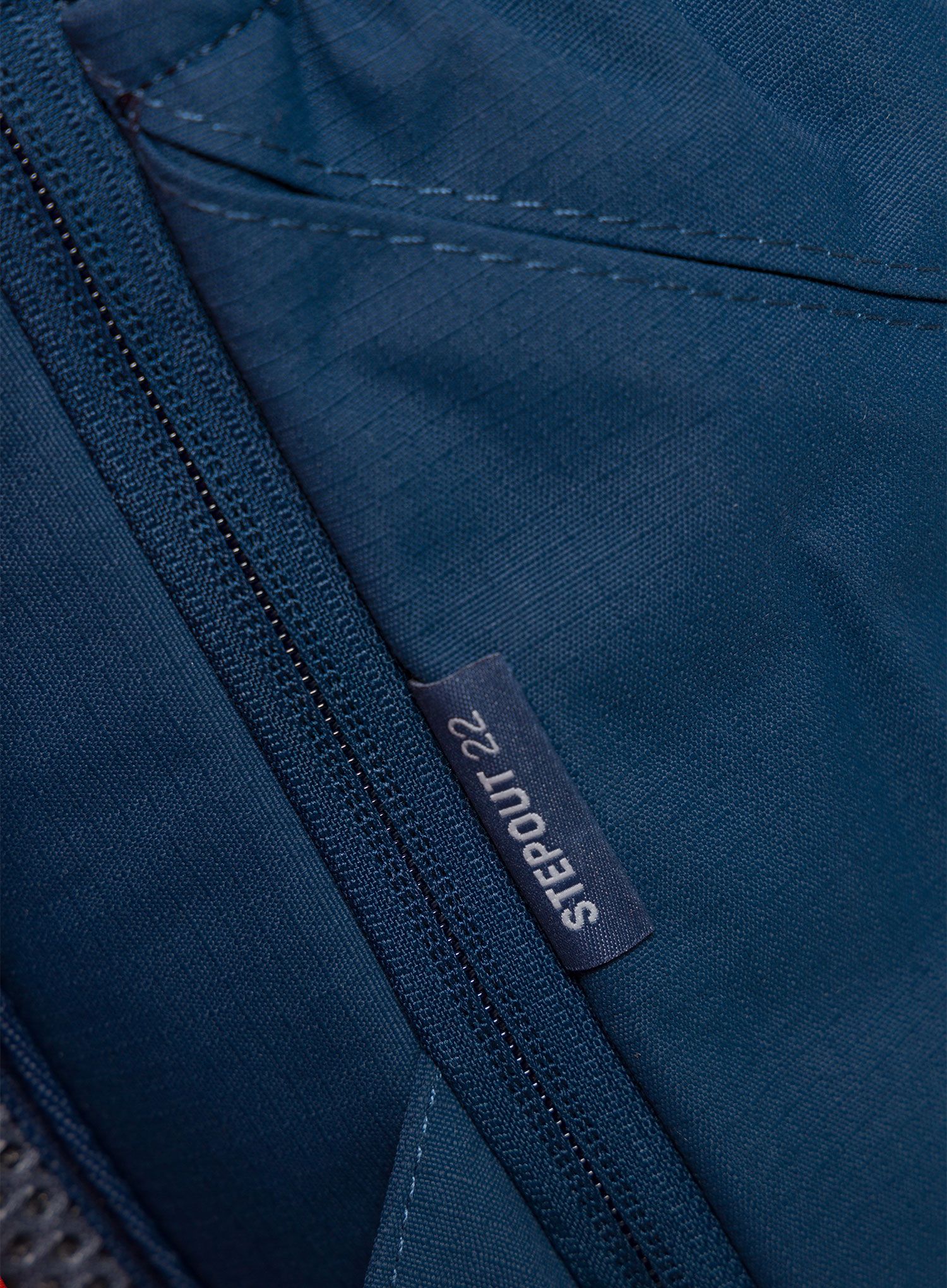 Рюкзак для ноутбука Deuter Step Out 22 - marine/ink