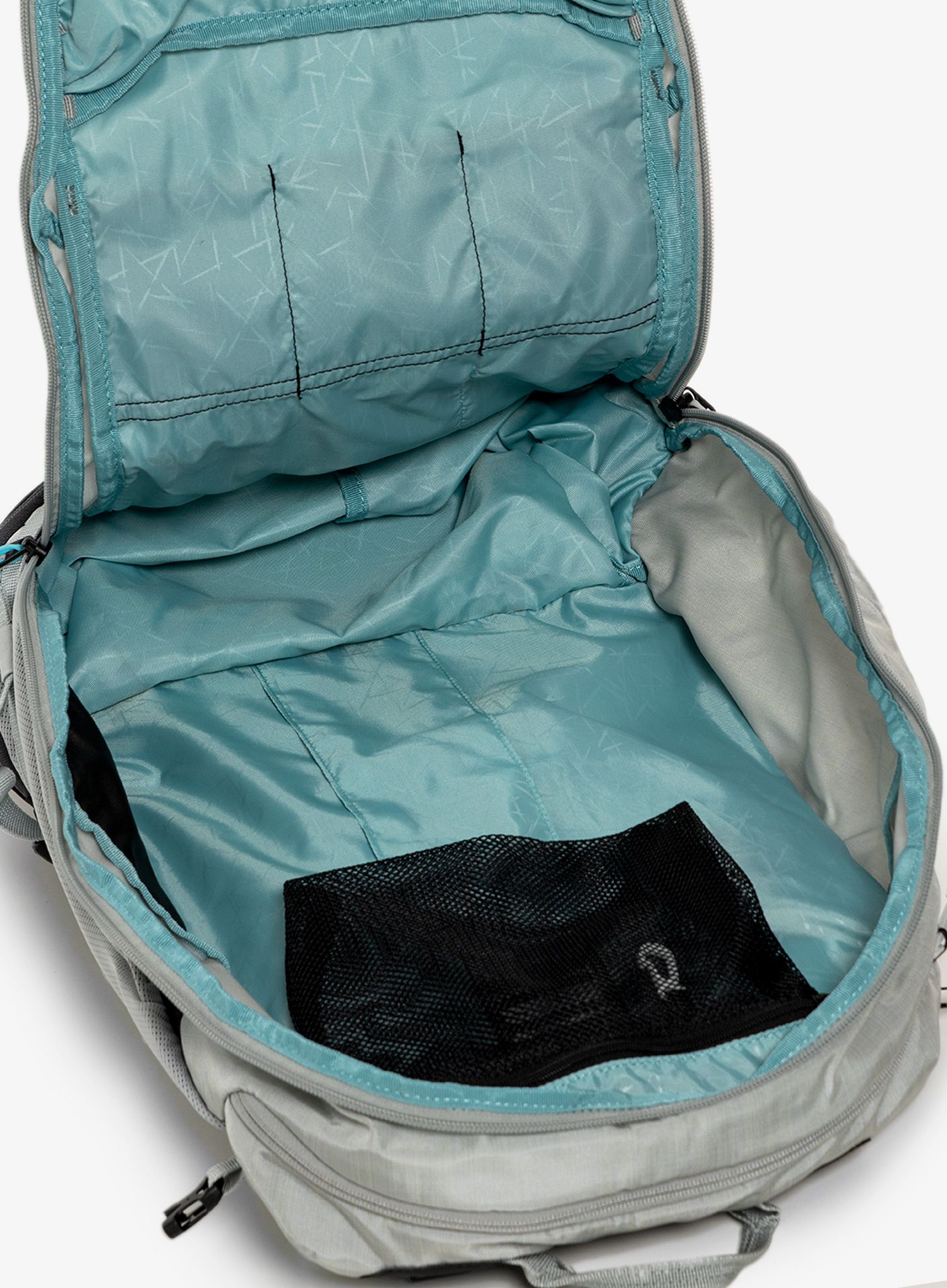 Велорюкзак Evoc Explorer Pro 30 - silver/carbon grey