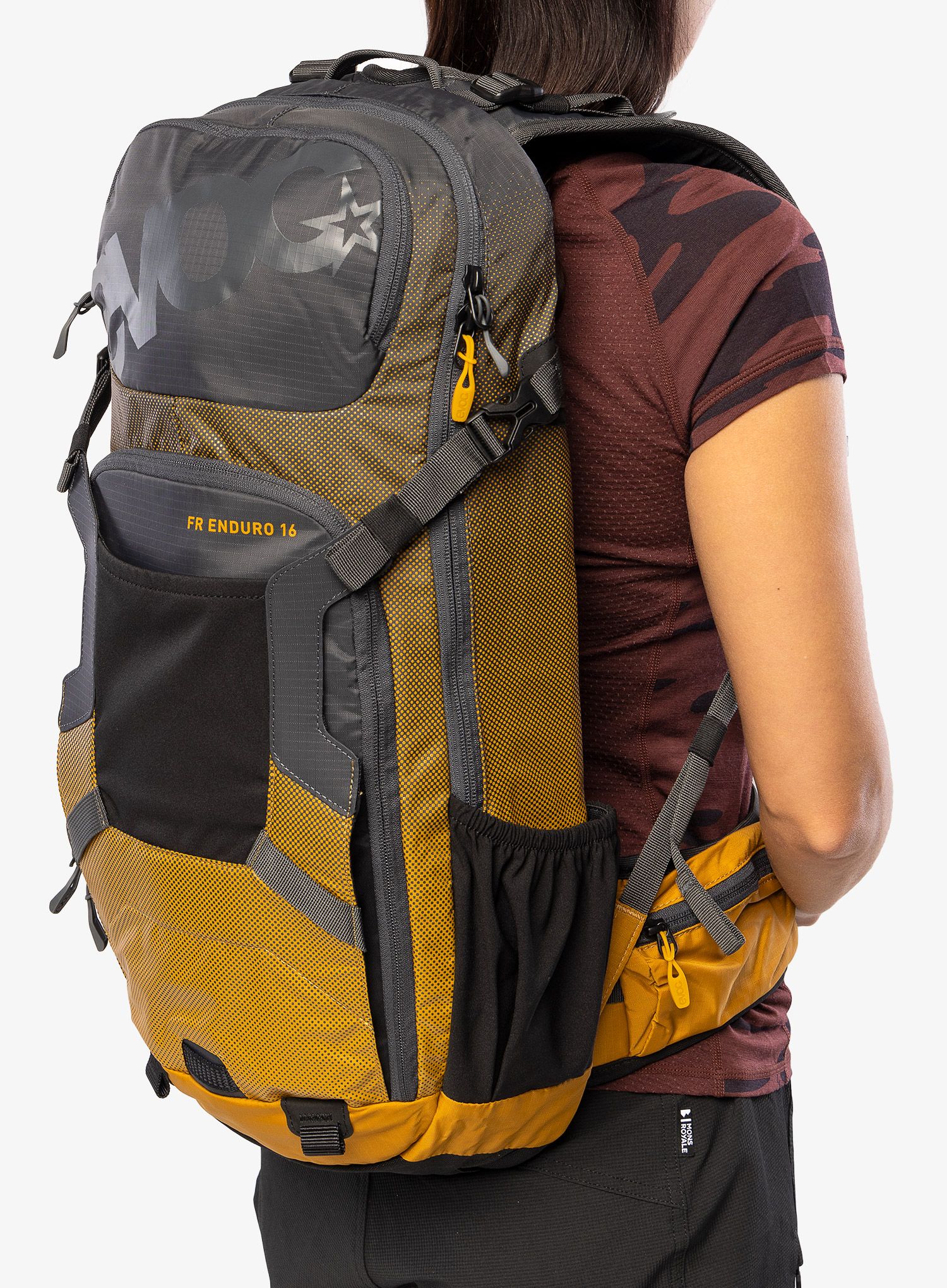 Велорюкзак Evoc FR Enduro 16 - carbon grey/loam