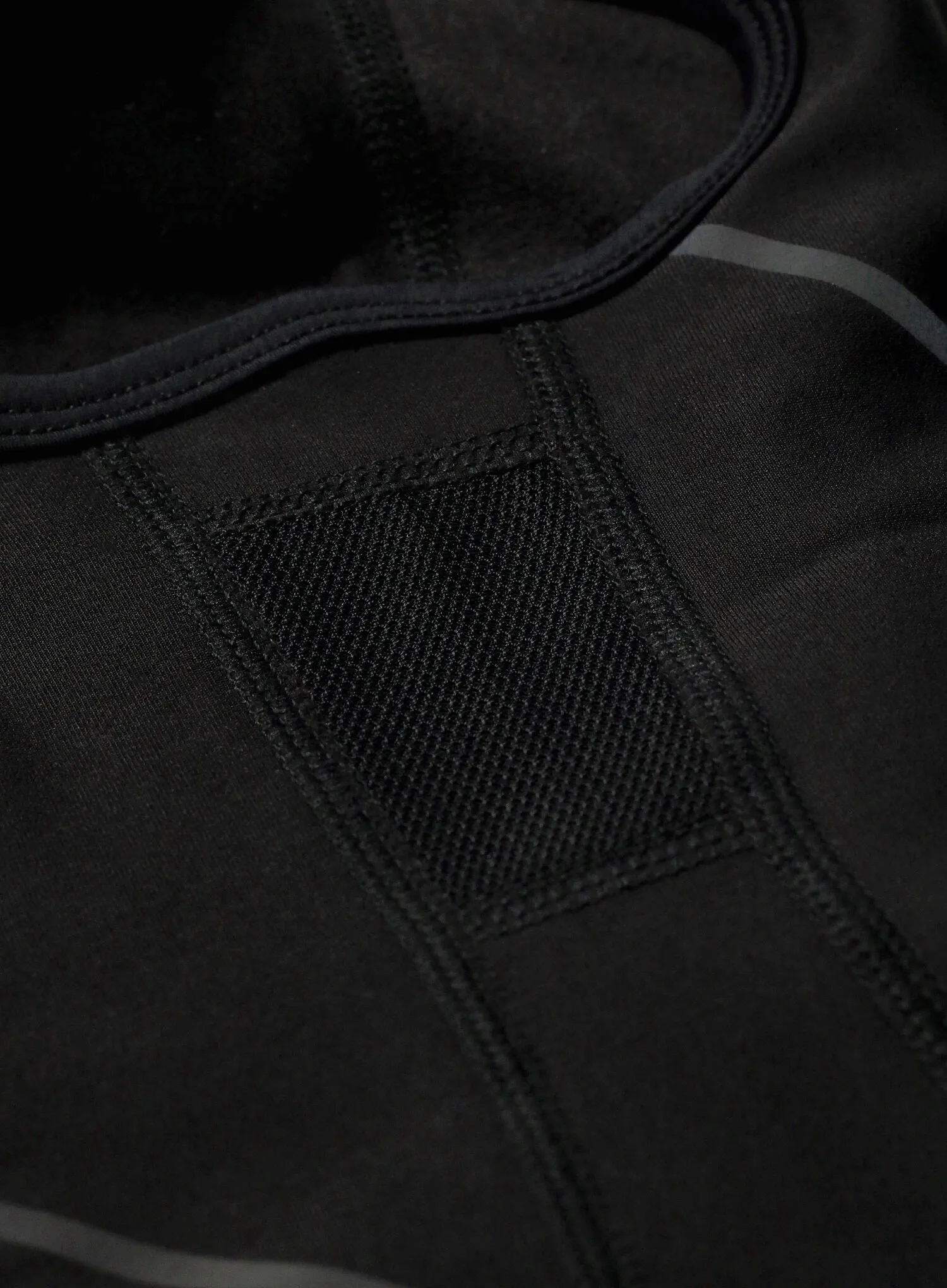 Балаклава Extremities Maze Runner Balaclava - black/holographic