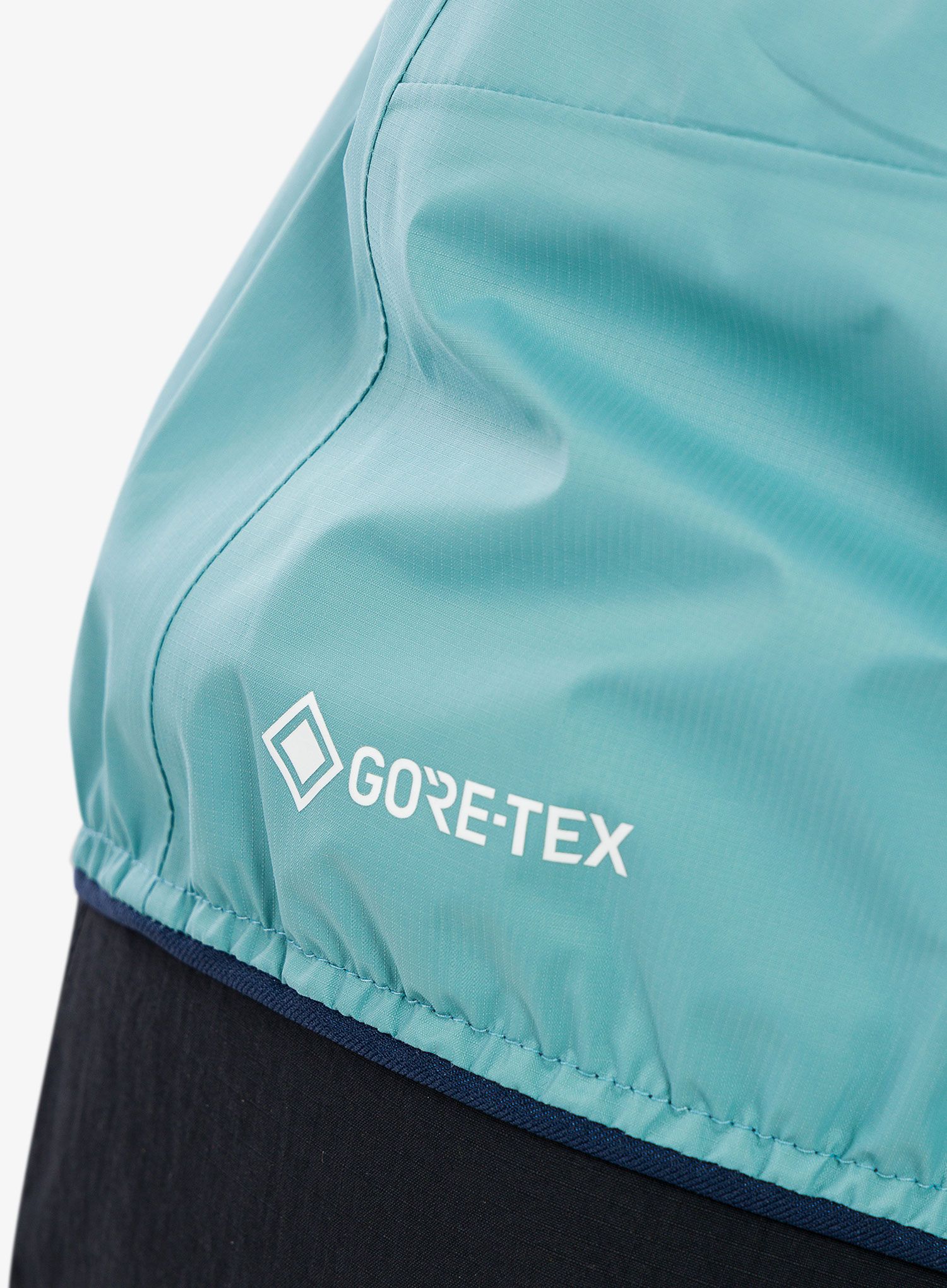 Куртка жіноча GORE-TEX Haglofs L.I.M. GTX Jacket - frost blue