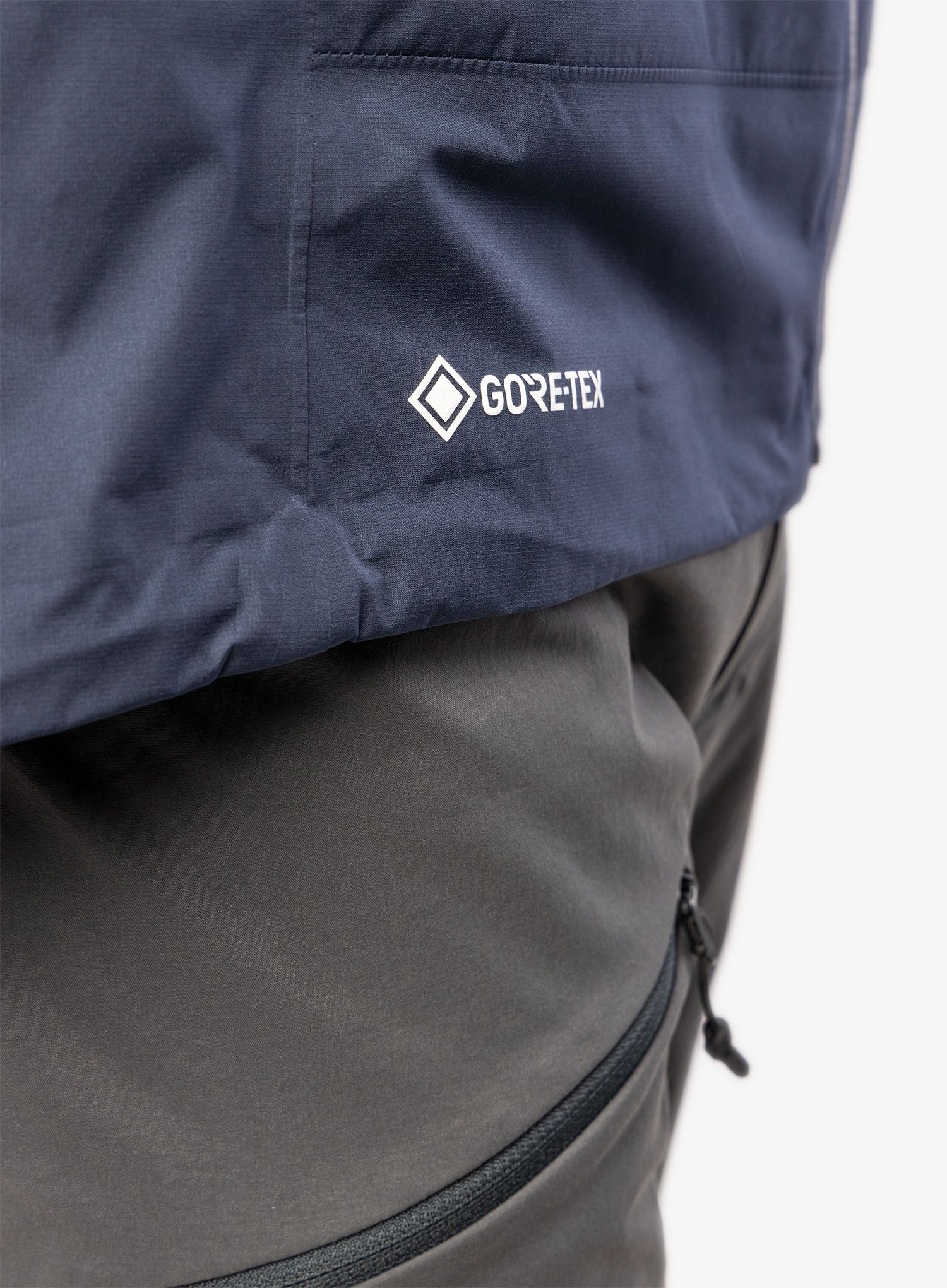 Куртка GORE-TEX Haglofs L.I.M GTX Jacket - tarn blue/blue