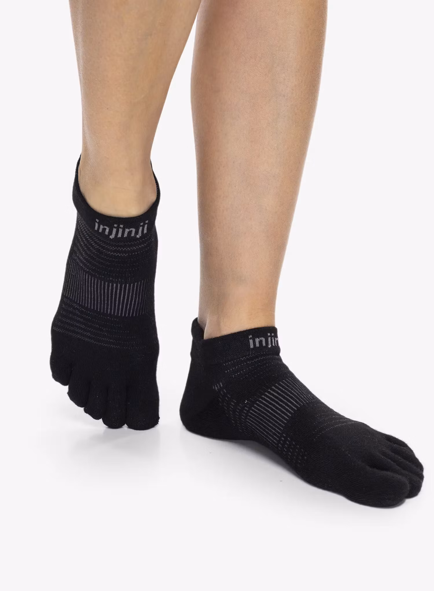 Шкарпетки для бігу Injinji Run Lightweight No-Show - black