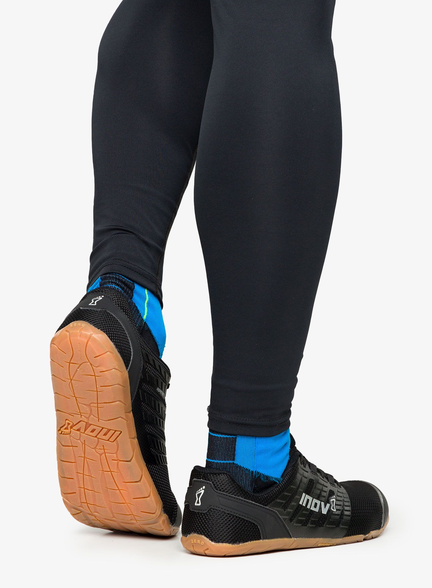 Черевики чоловічі Inov-8 Bare-XF 210 V3 - black/gum
