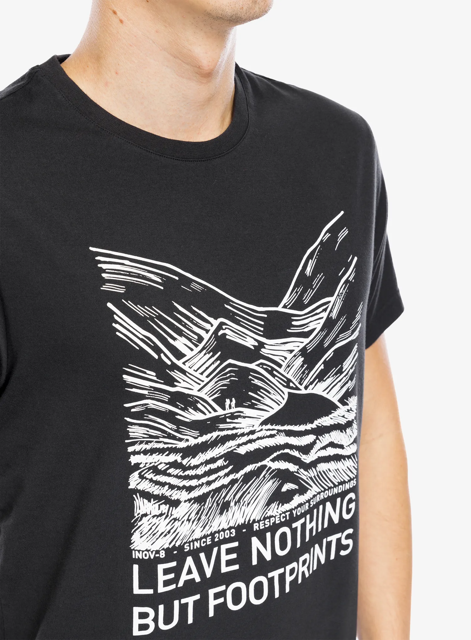 Футболка бавовняна Inov-8 Graphic T-Shirt Footprints - graphite