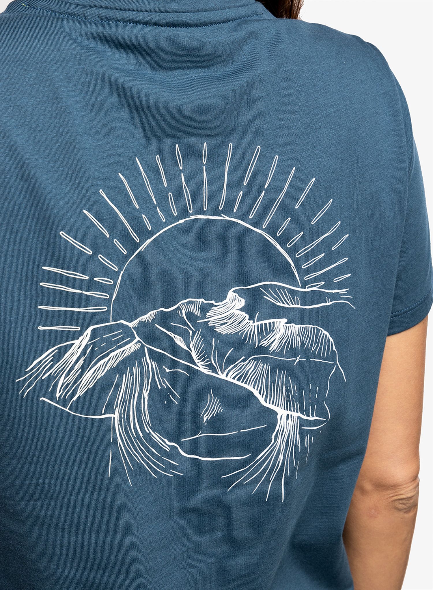 Футболка жіноча Inov-8 Graphic Tee SS Skiddaw - navy