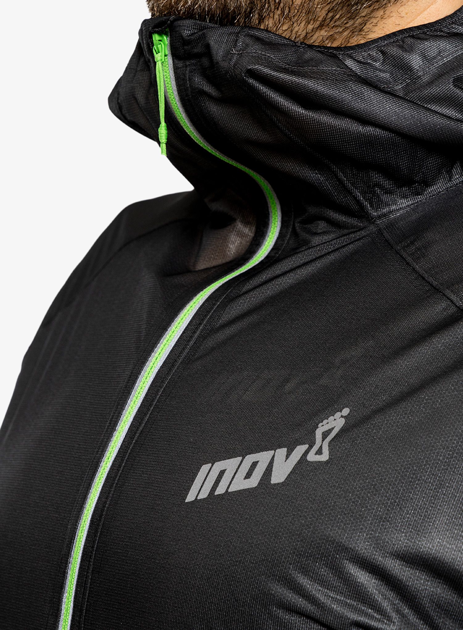 Куртка для бігу Inov-8 Raceshell HZ - black