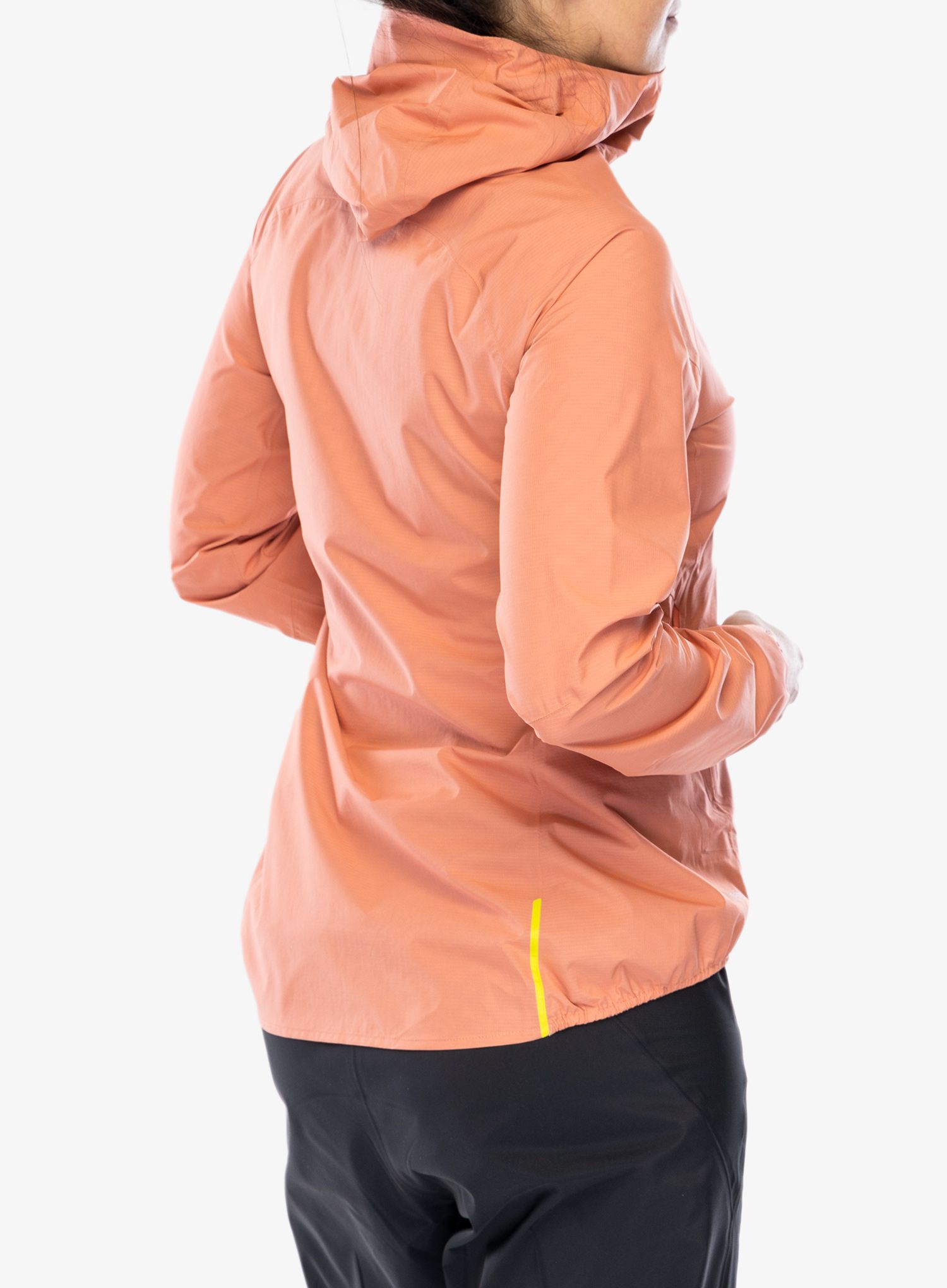 Куртка для бігу жіноча Inov-8 Stormshell FZ V2 - coral