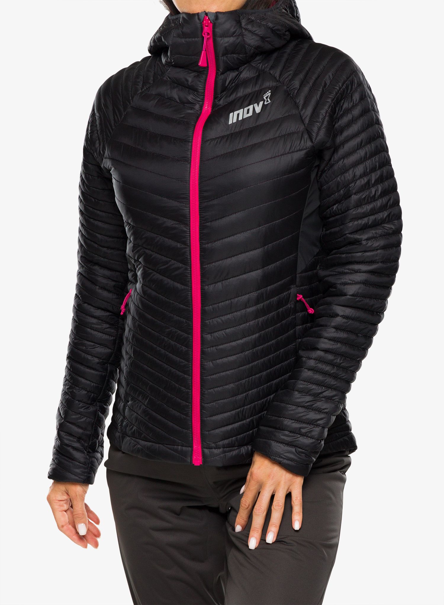 Куртка для бігу жіноча Inov-8 Thermoshell Pro FZ - black/pink