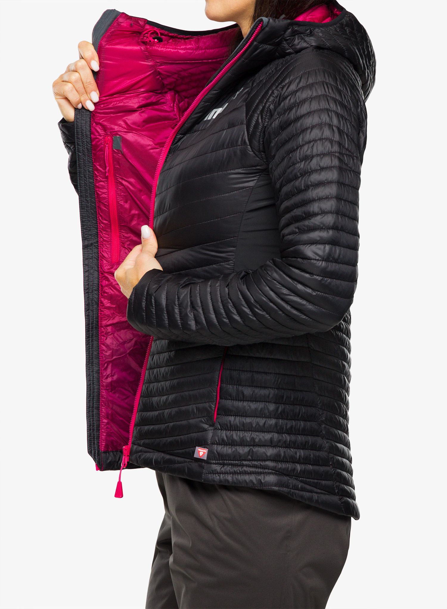 Куртка для бігу жіноча Inov-8 Thermoshell Pro FZ - black/pink