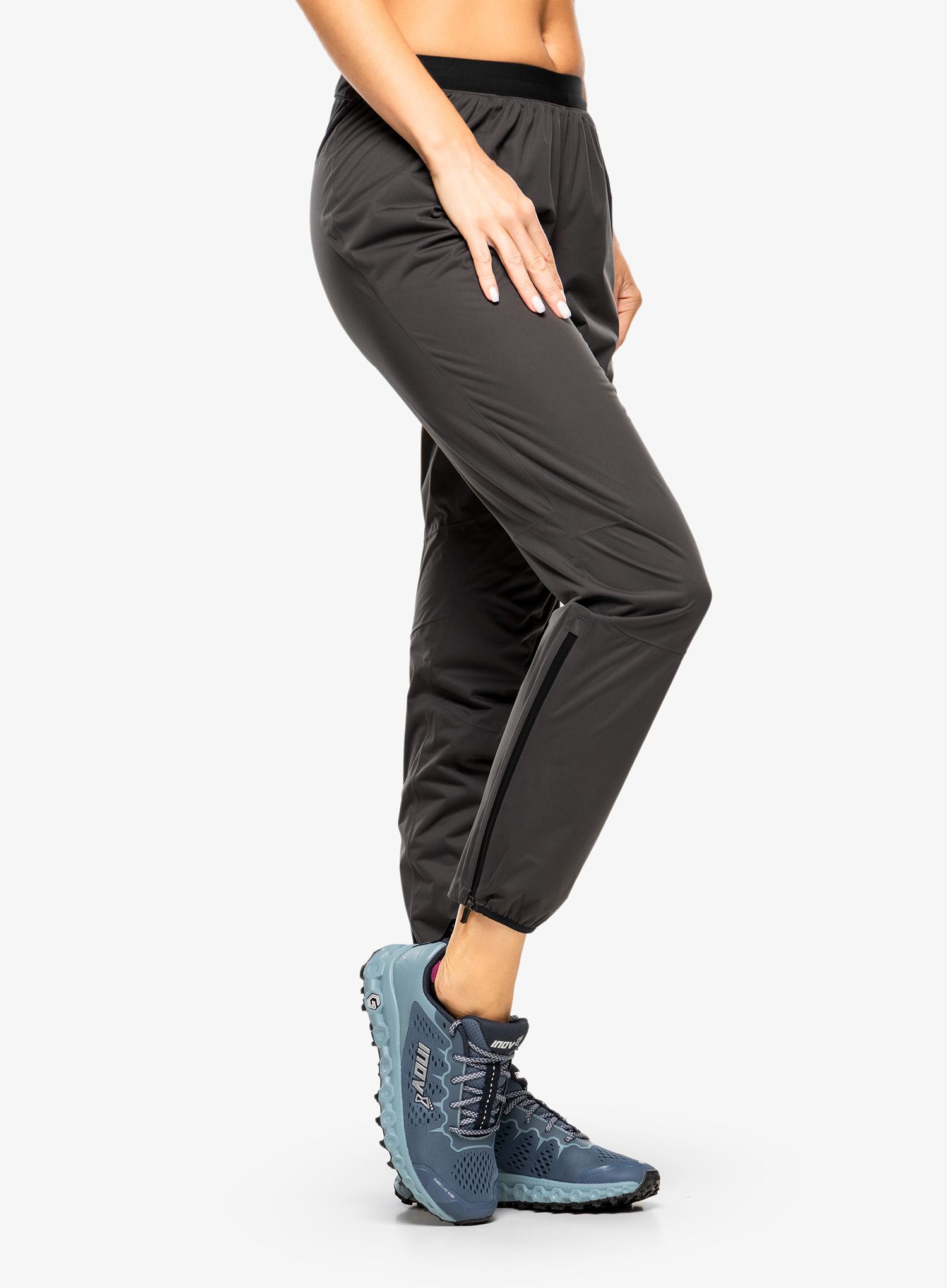Штани для бігу жіночі Inov-8 Trailpant - black