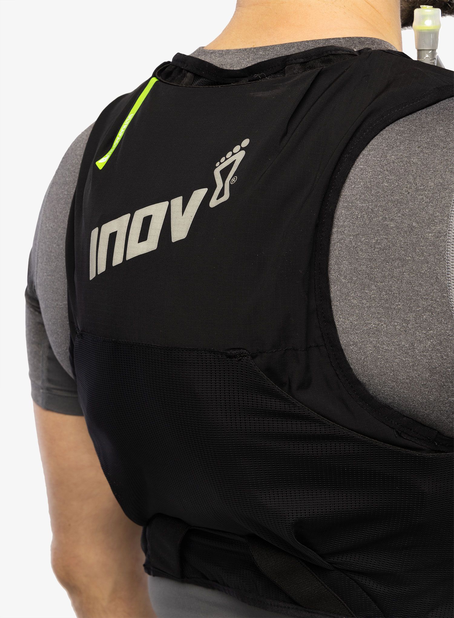 Жилет для бігу Inov-8 Ultrapac Pro 8 - black/green