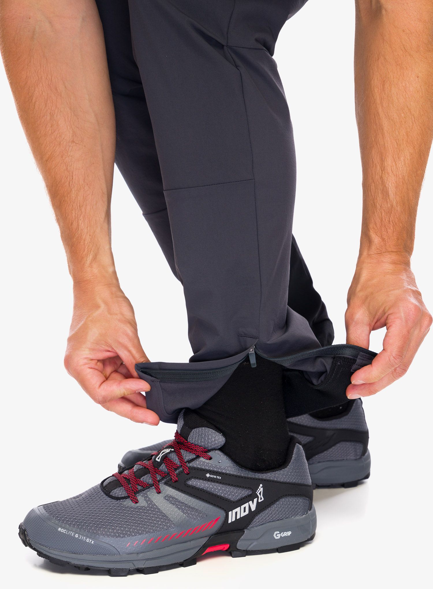 Штани туристичні Inov-8 Venturelite Pant - black graphite