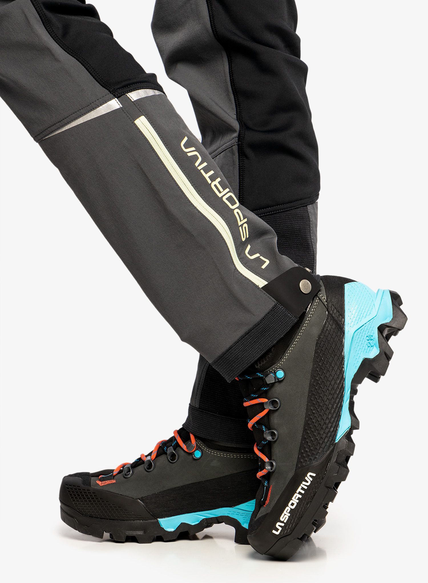 Черевики жіночі La Sportiva Aequilibrium LT GTX - black/hibiscus