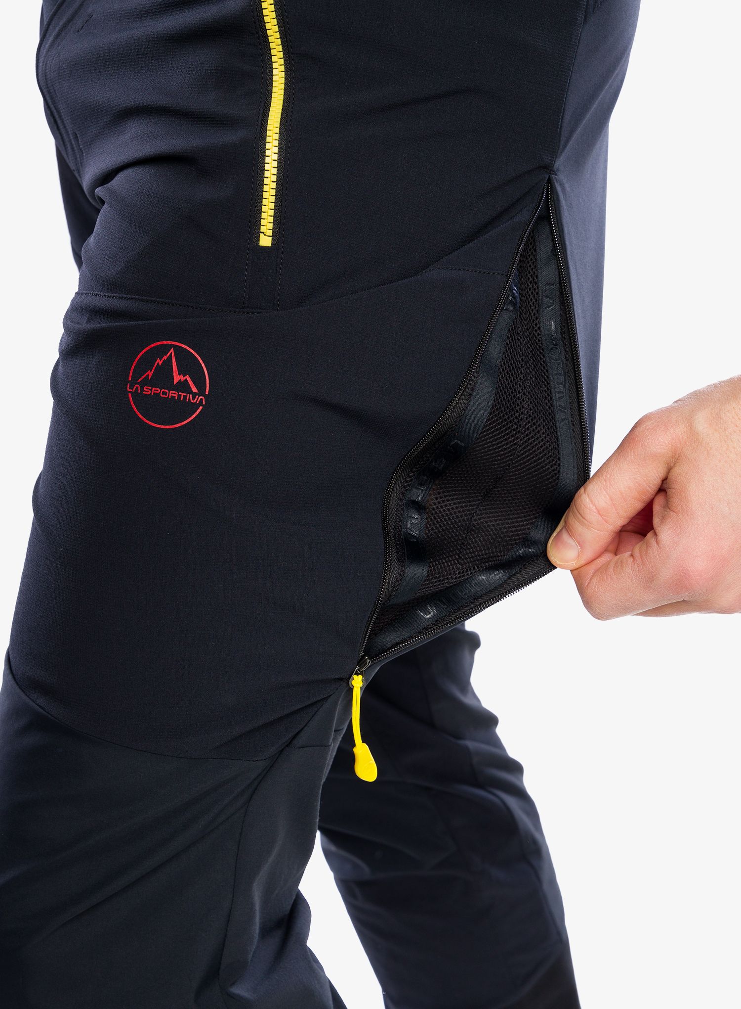 Штани La Sportiva Aequilibrium Softshell Pant - black