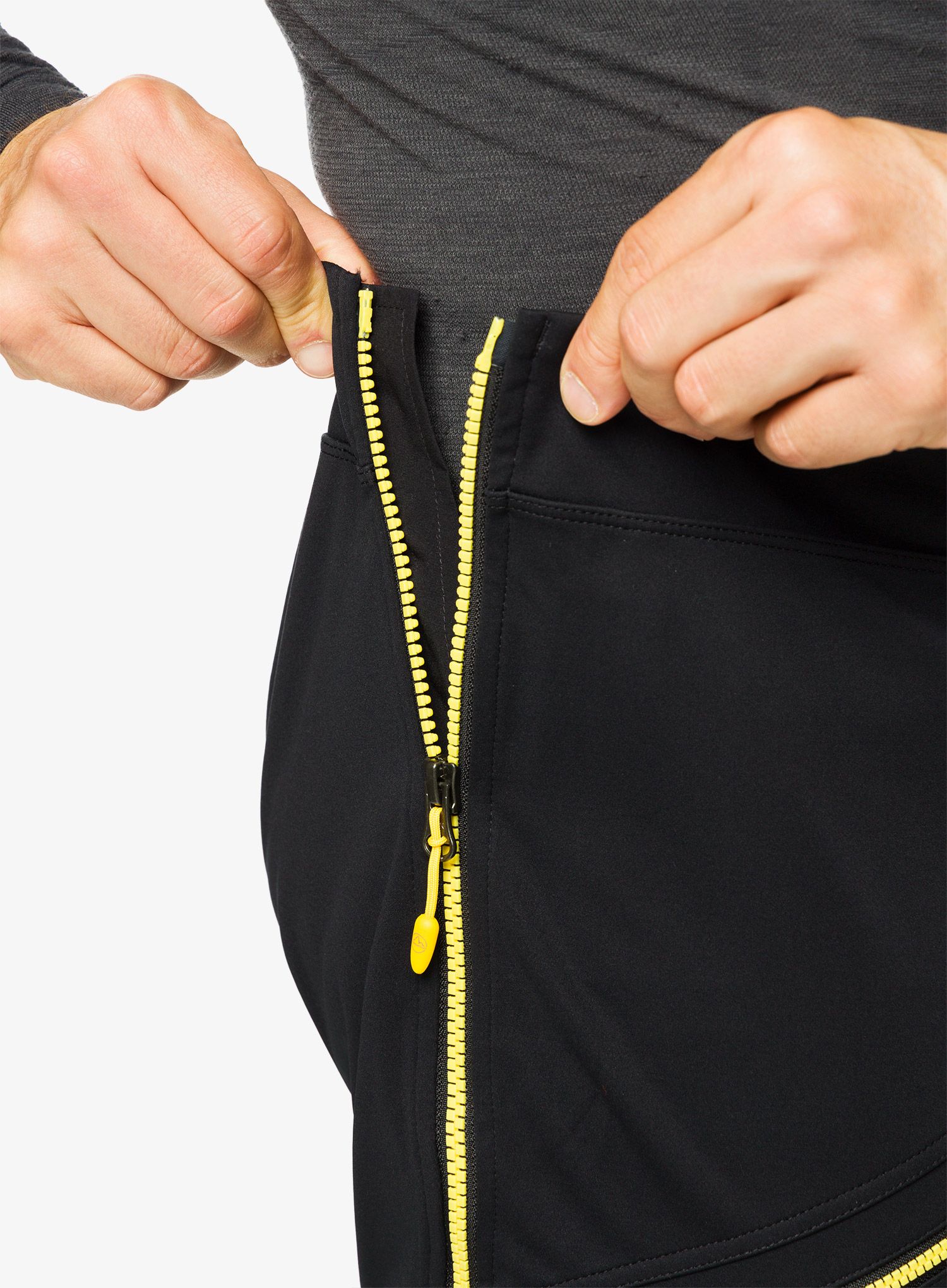 Штани водонепроникні La Sportiva Defense Overpant - black