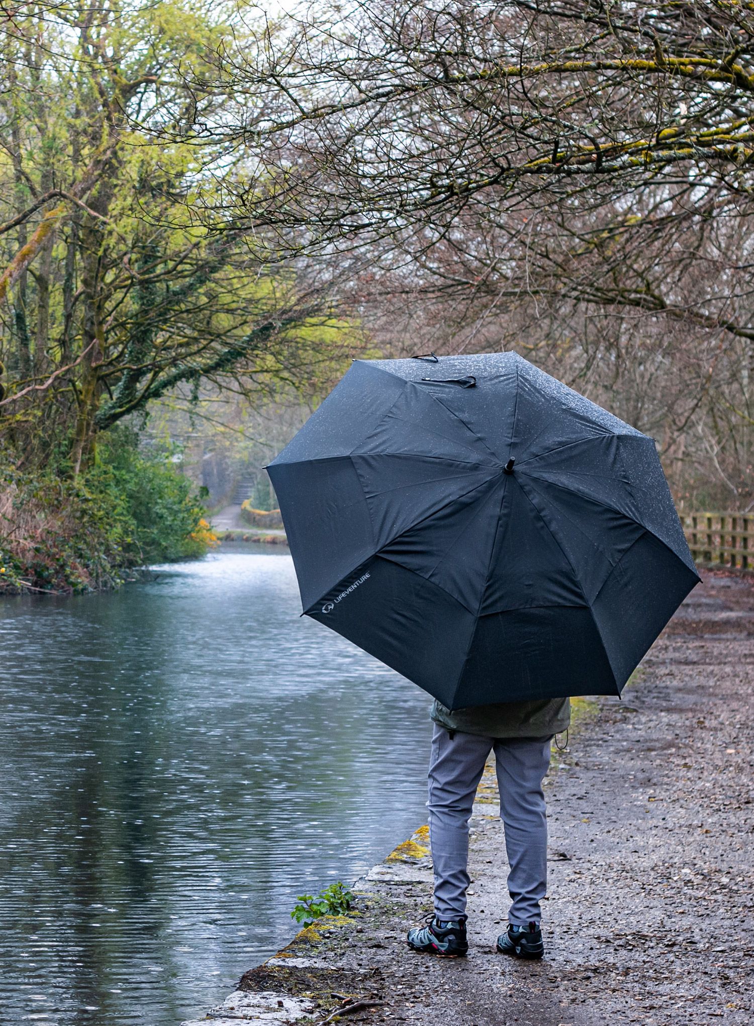 Парасолька Lifeventure XL Trek Umbrella - black
