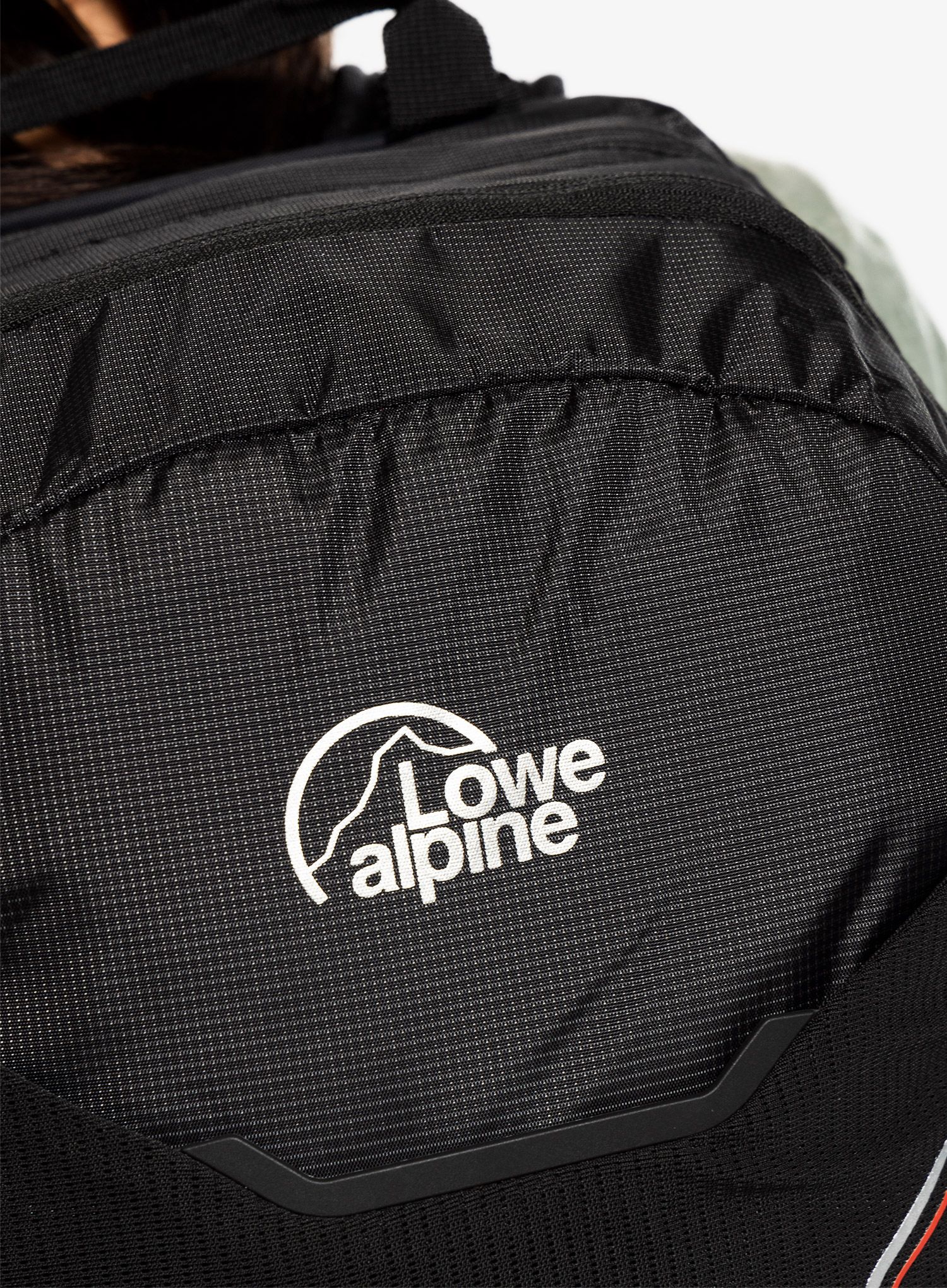 Рюкзак з вентиляцією спини Lowe Alpine AirZone Active 22 - black