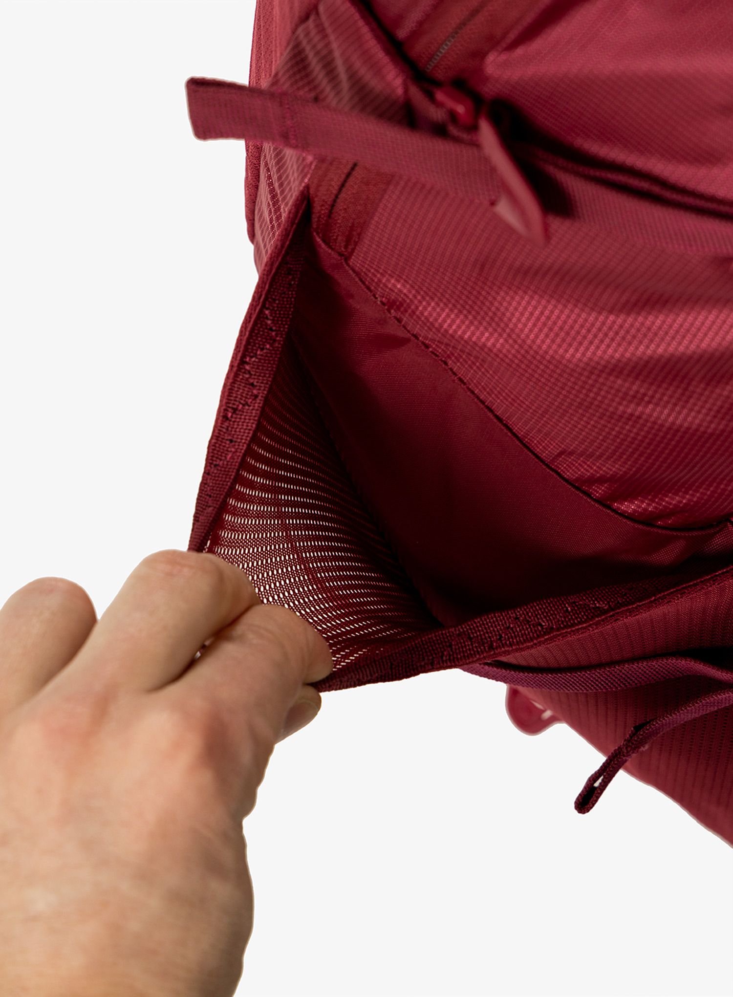 Рюкзак з вентиляцією спини Lowe Alpine AirZone Trek ND 26 - raspberry