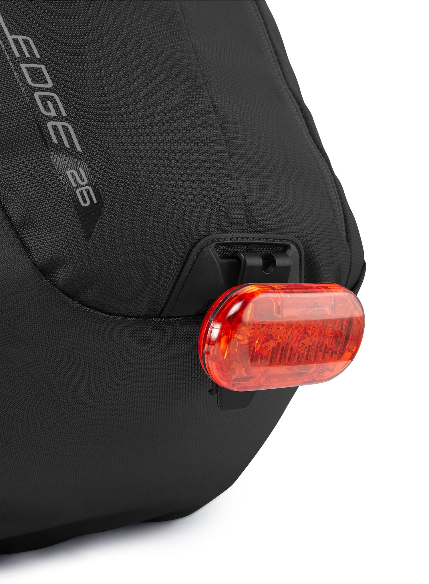 Рюкзак туристичний Lowe Alpine Edge 26 - black