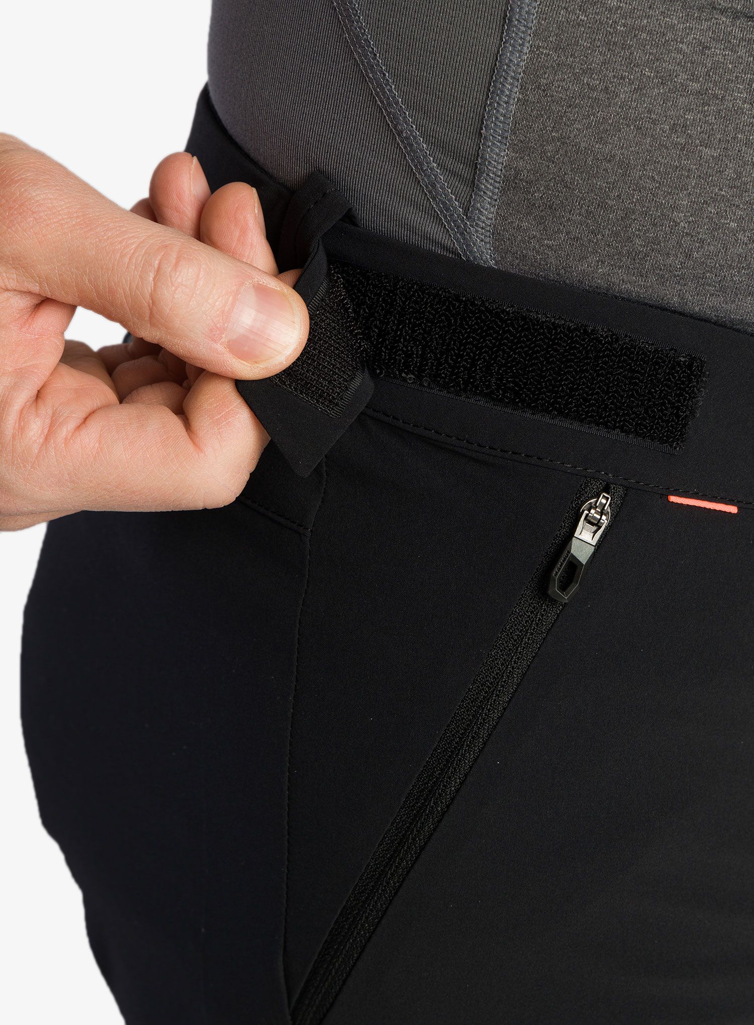 Шорти чоловічі Mammut Runbold Shorts - black
