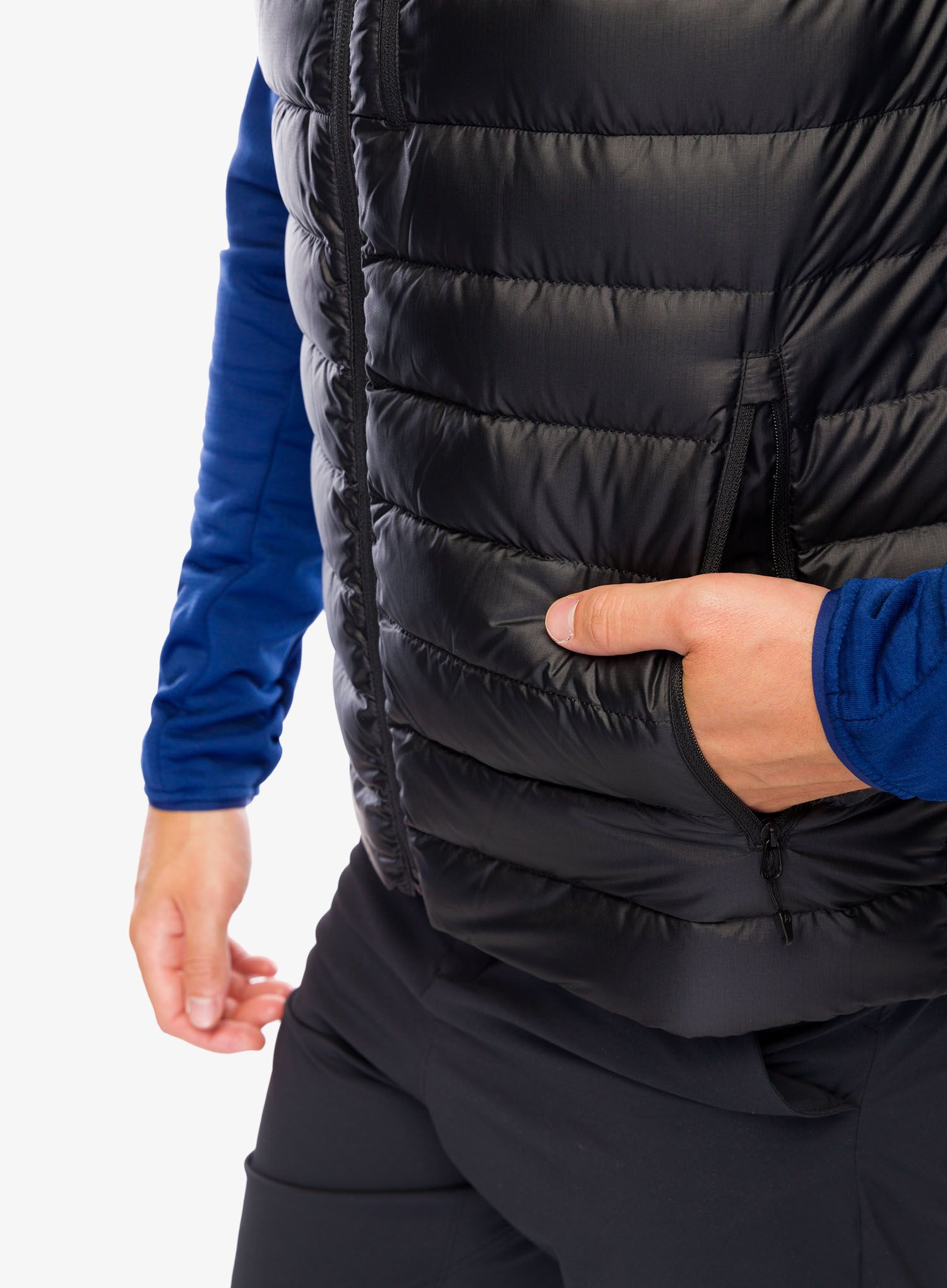 Жилет пуховий Marmot Highlander Vest - black