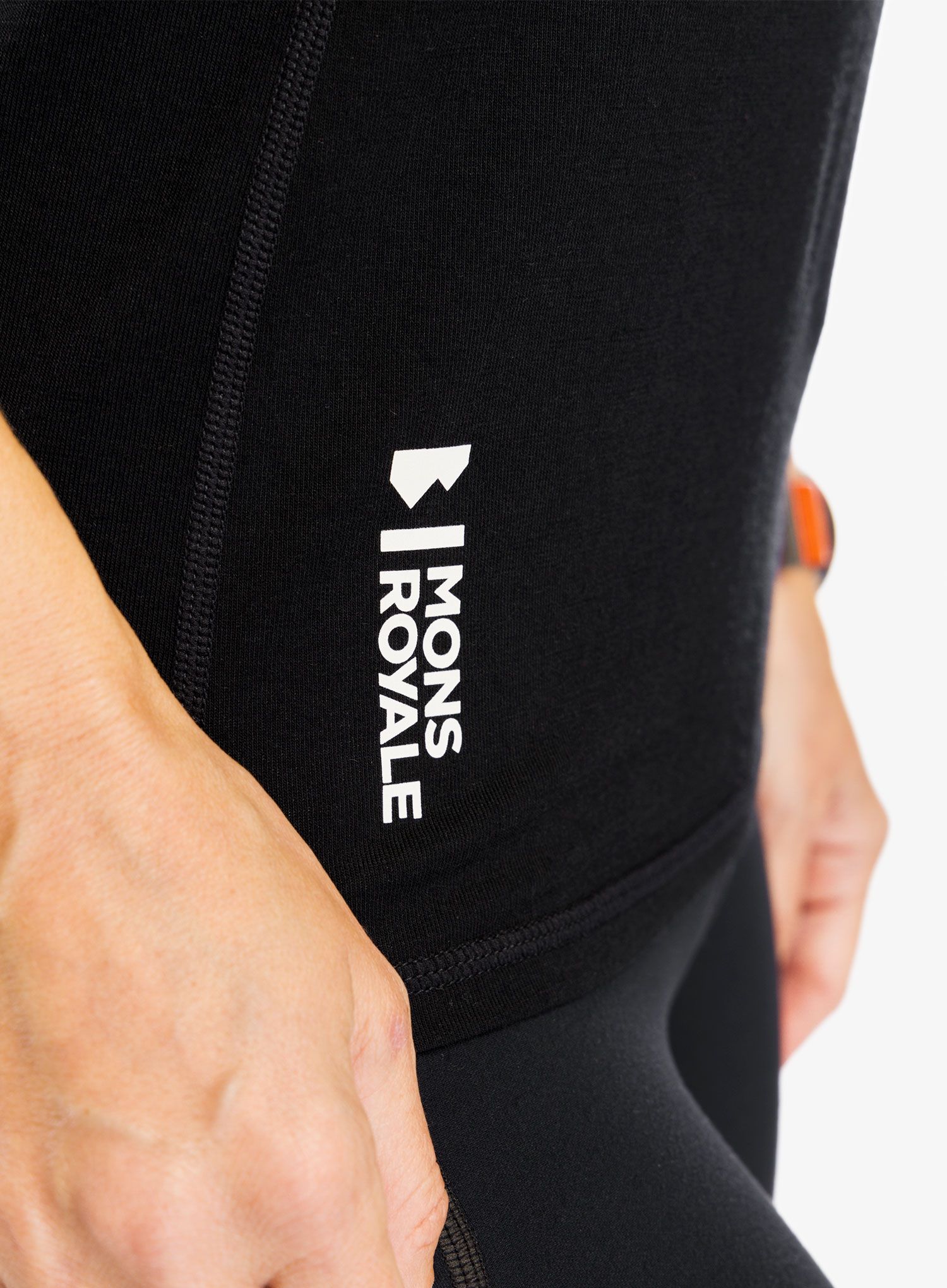 Термофутболка жіноча Mons Royale Bella Tech Tee - black