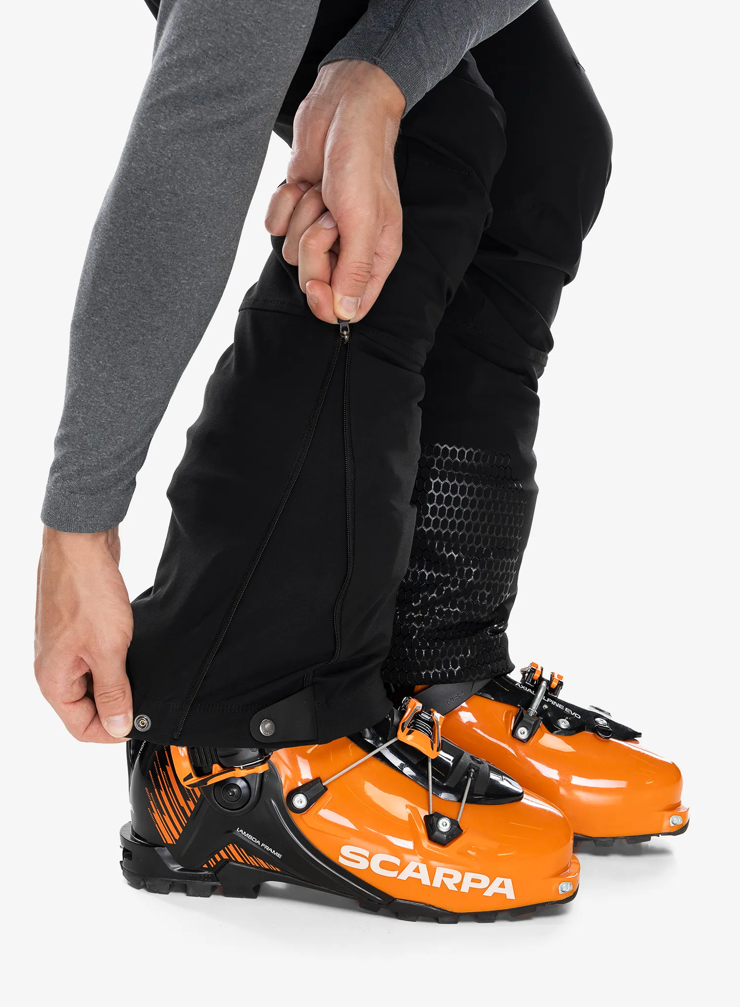 Штани softshell Montura Trace Light Pants - black