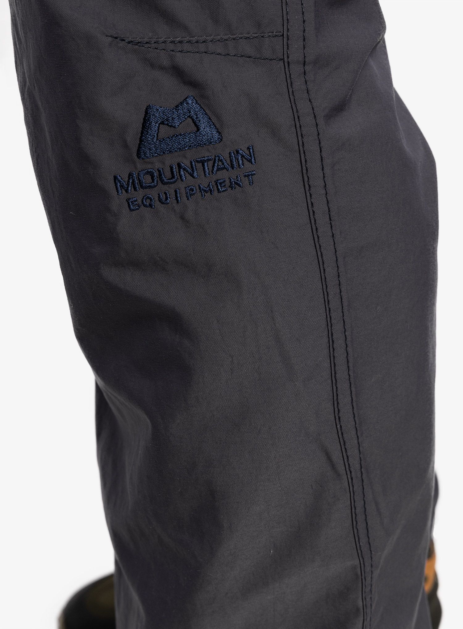 Штани туристичні Mountain Equipment Approach Pant - blue nights