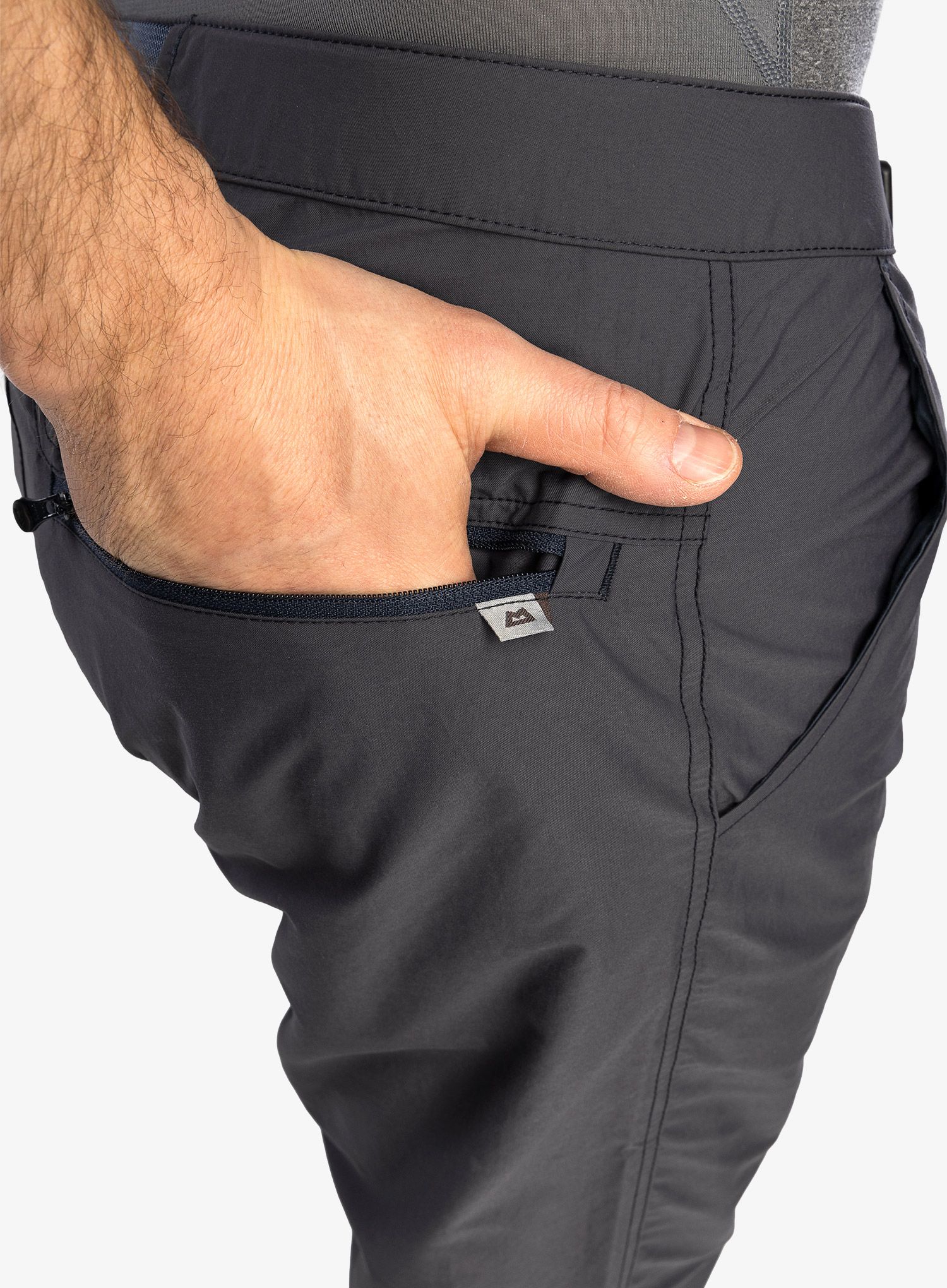 Штани туристичні Mountain Equipment Approach Pant - blue nights
