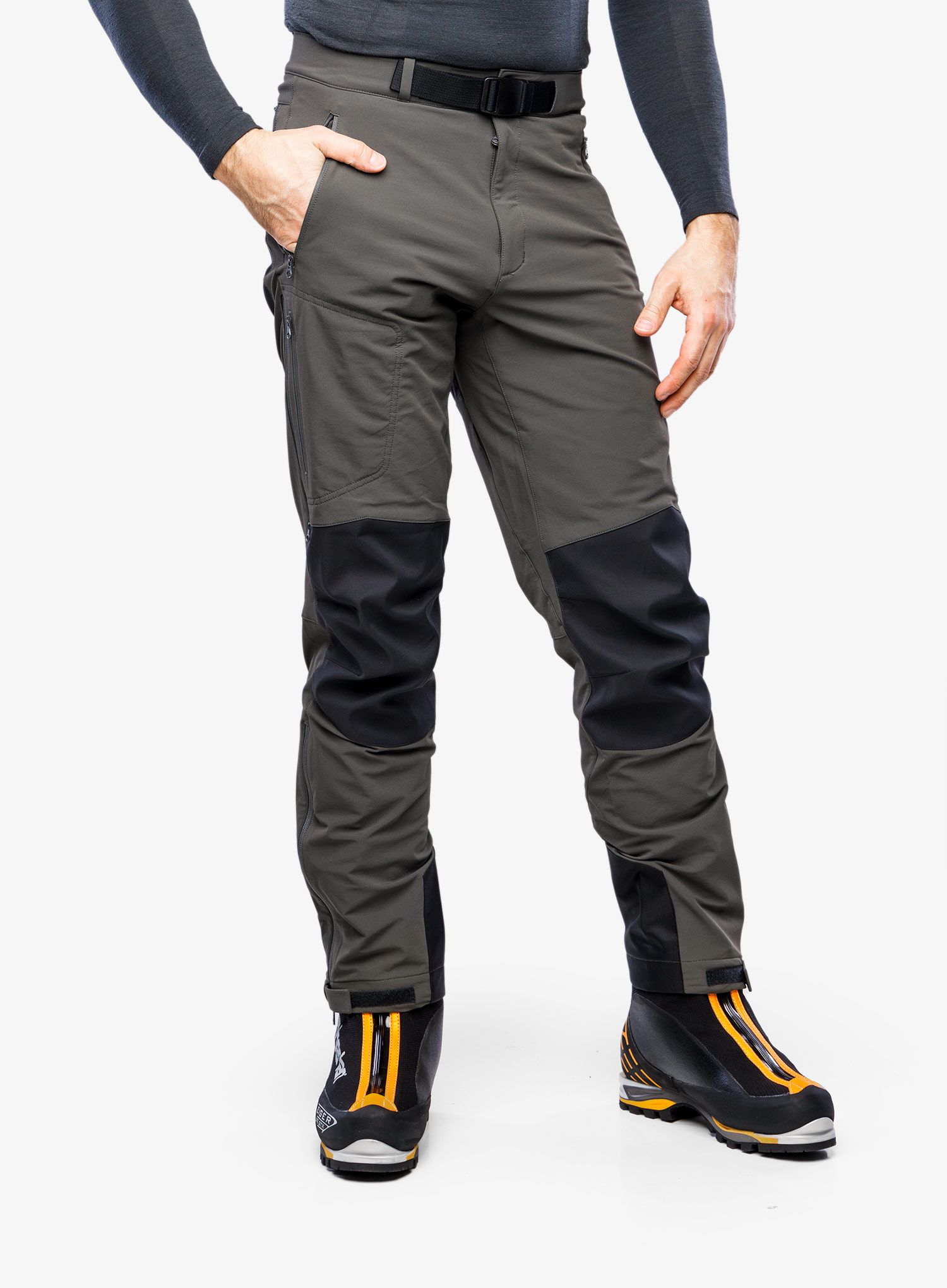 Штани softshell Mountain Equipment Mission Pant - graphite/black