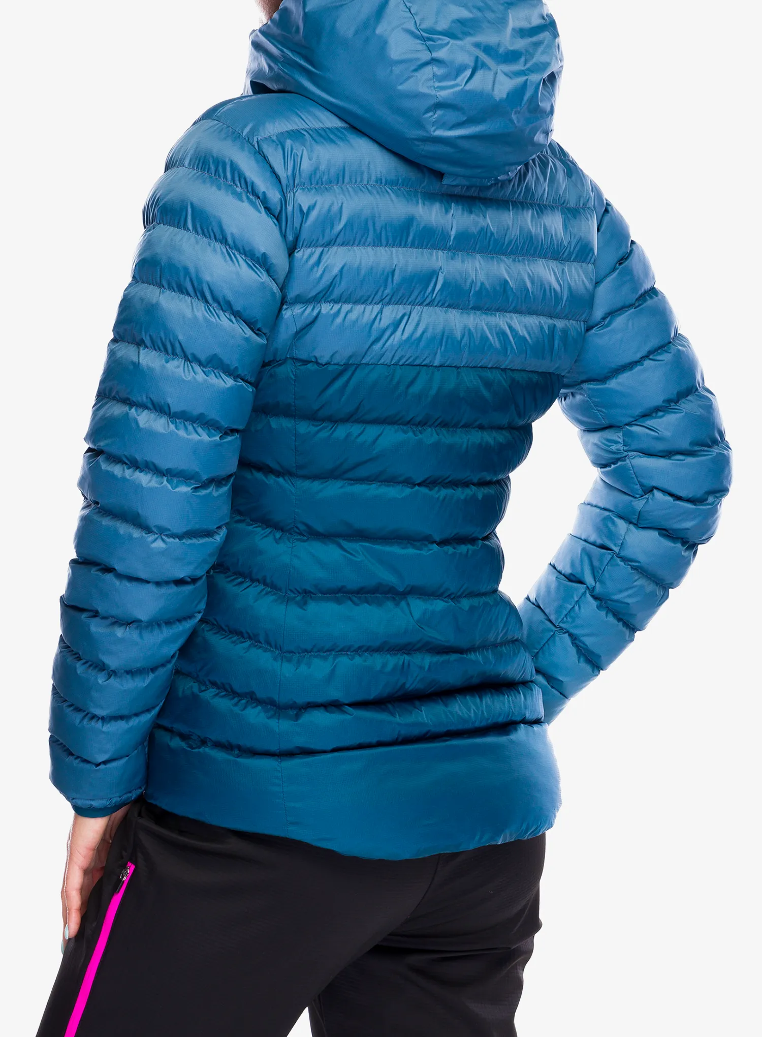 Куртка утеплена жіноча Mountain Equipment Superflux Jacket - majolica/stellar