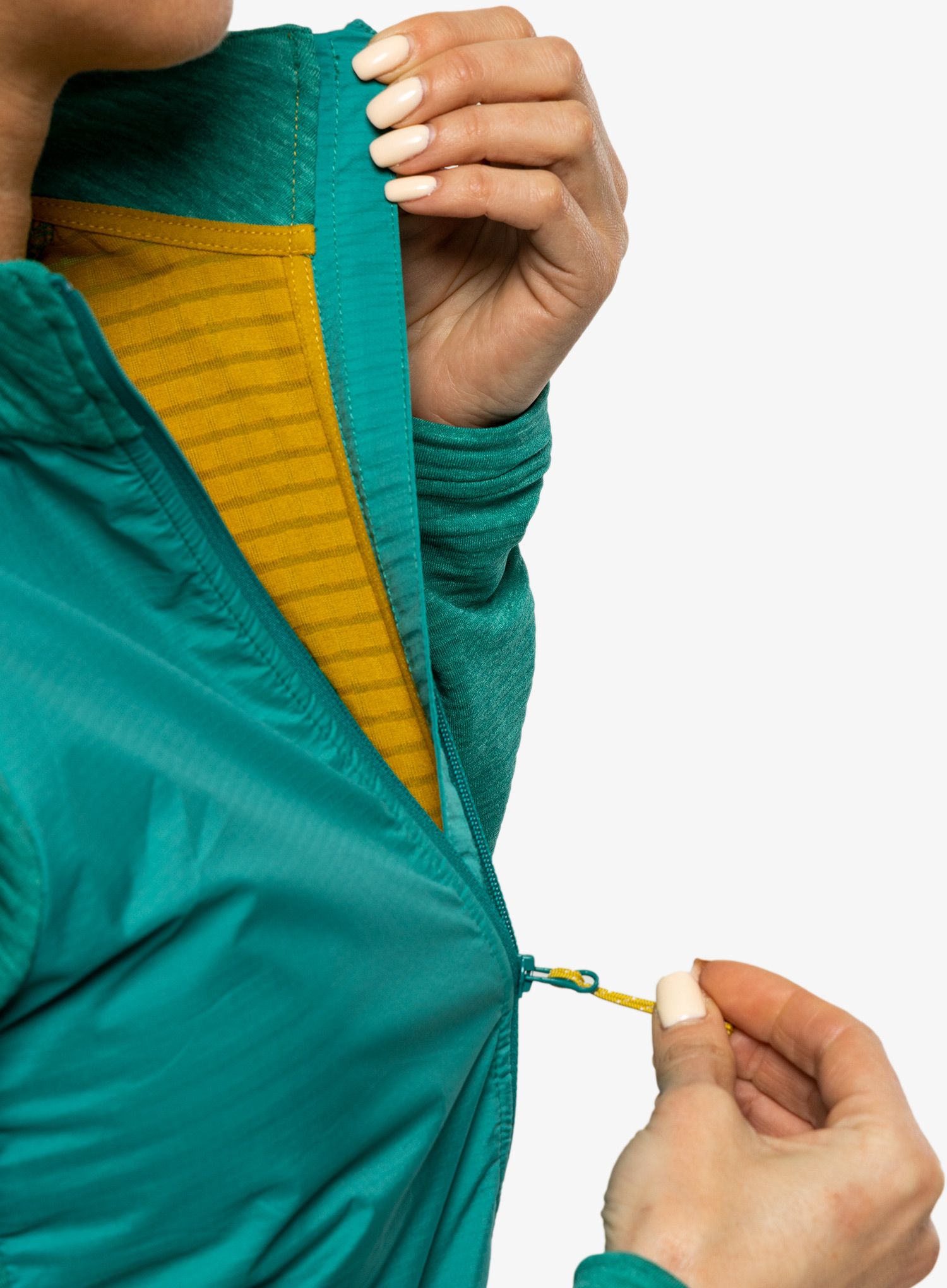 Куртка гібридна жіноча Mountain Equipment Trembler Jacket - jade/spruce