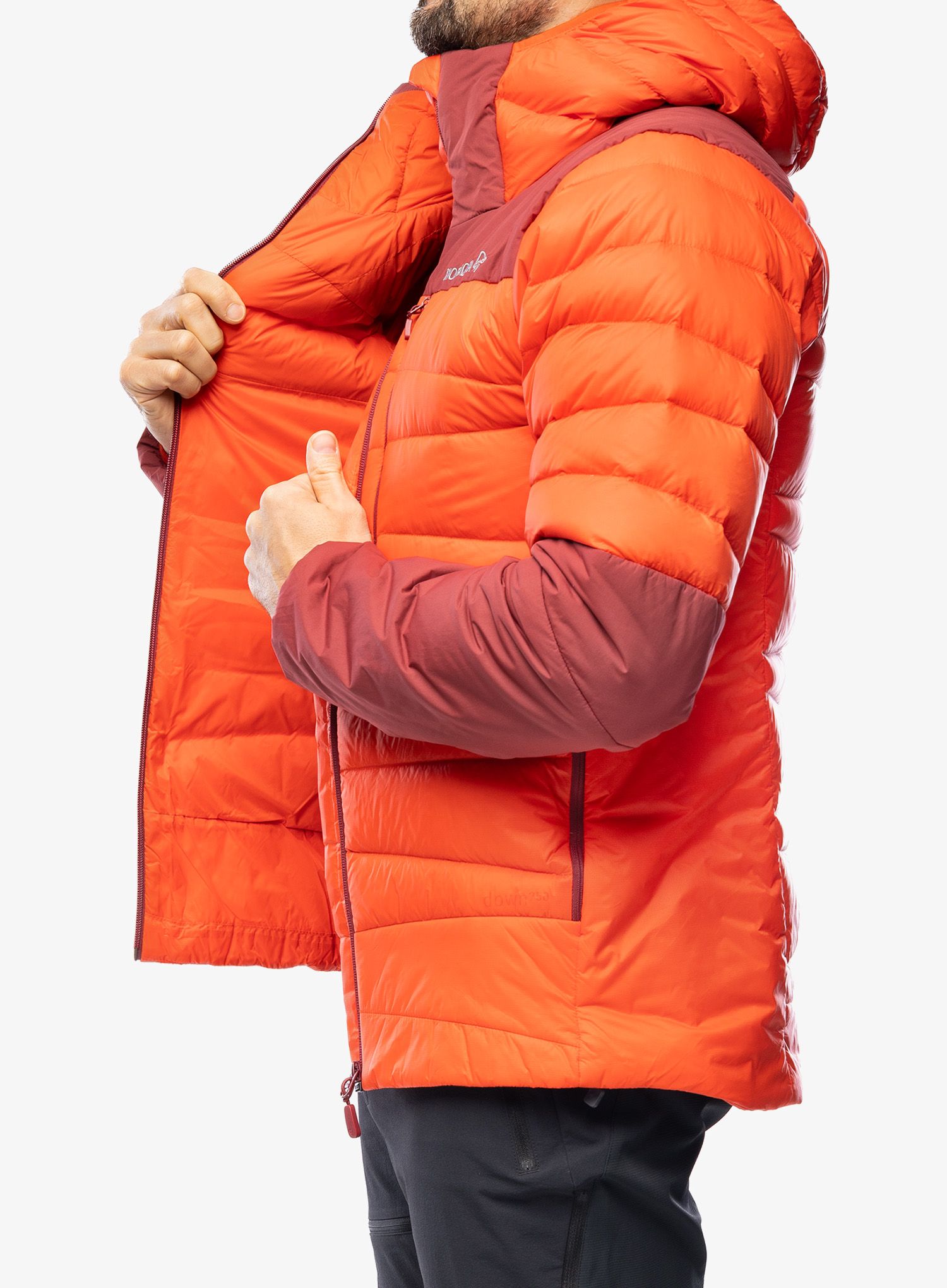 Пуховик Norrona Falketind Down750 Hood - arednalin/rhubarb