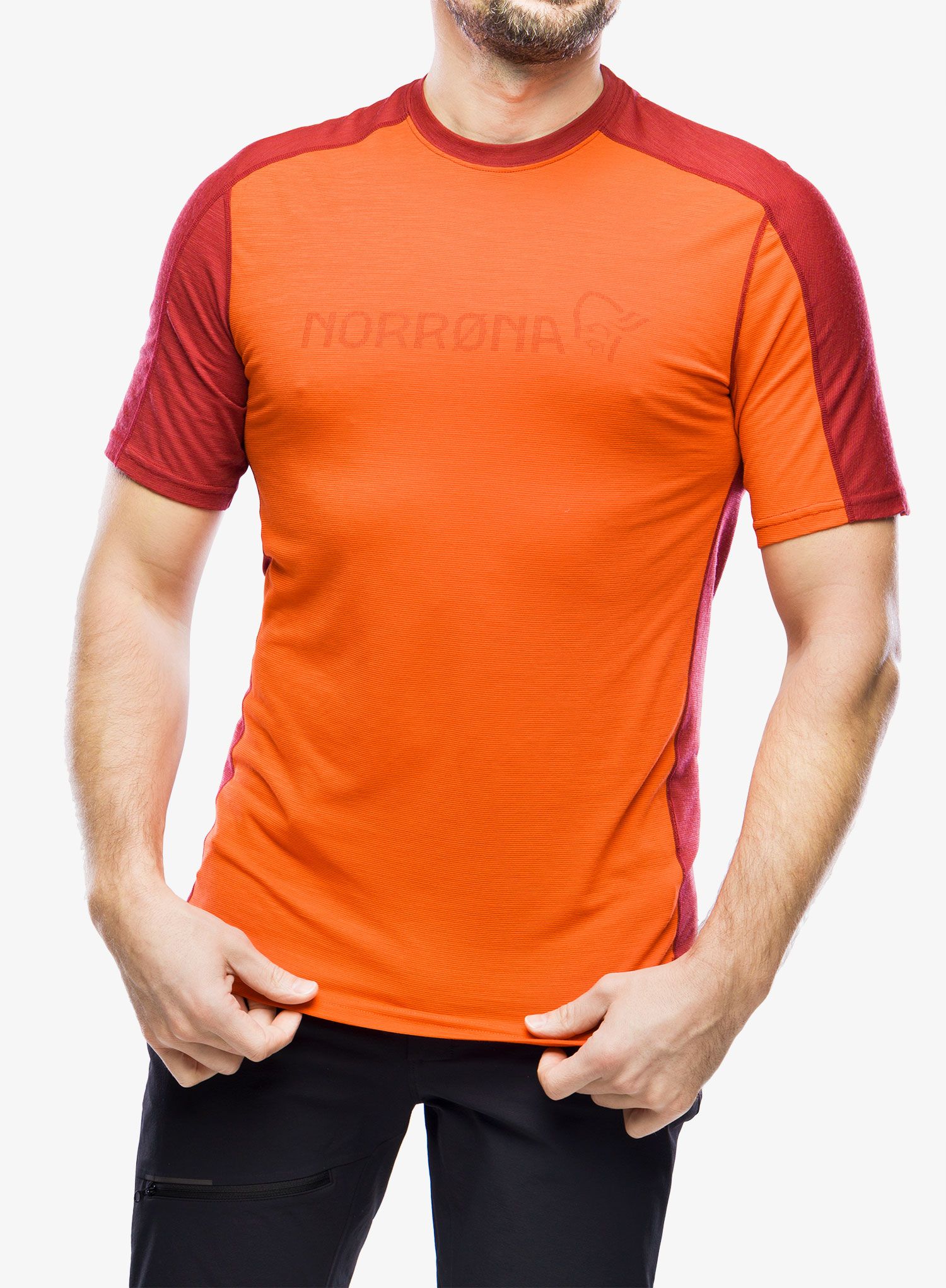 Термофутболка Norrona Falketind Equaliser Merino T-Shirt - arednalin/rhubarb