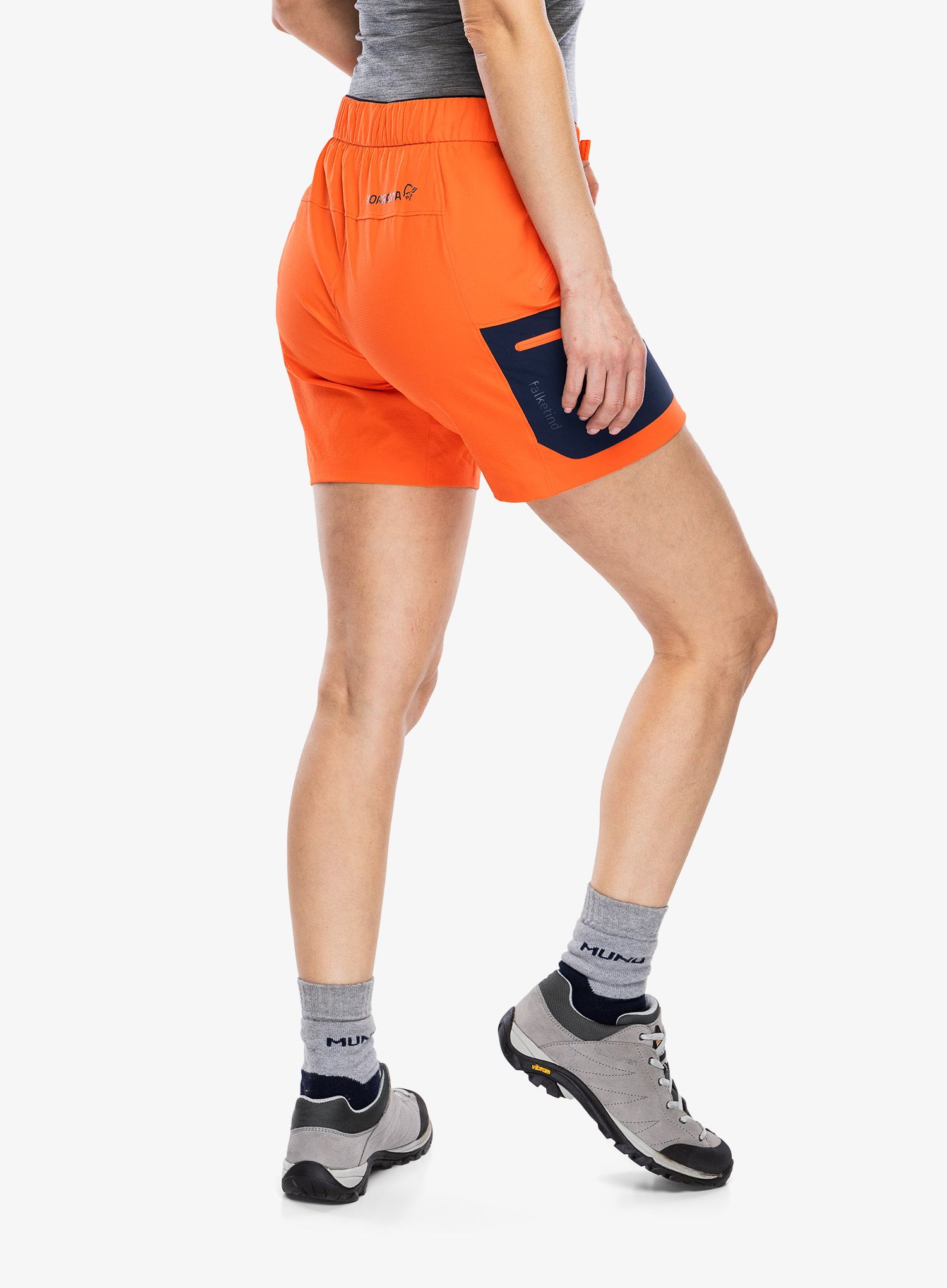 Шорти жіночі Norrona Falketind Flex1 Light Shorts - orange alert