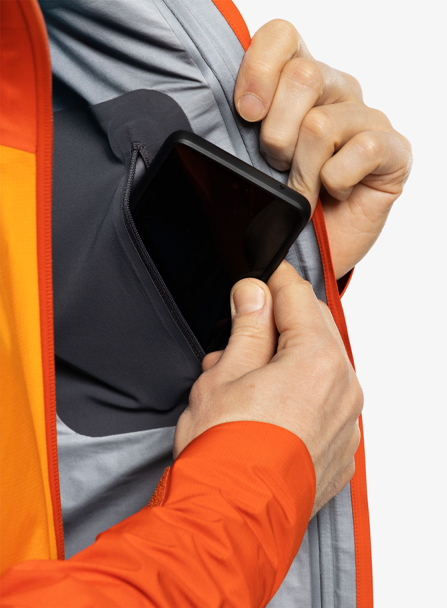 Куртка Norrona Falketind GORE-TEX Jacket - arednalin/orange popsicle