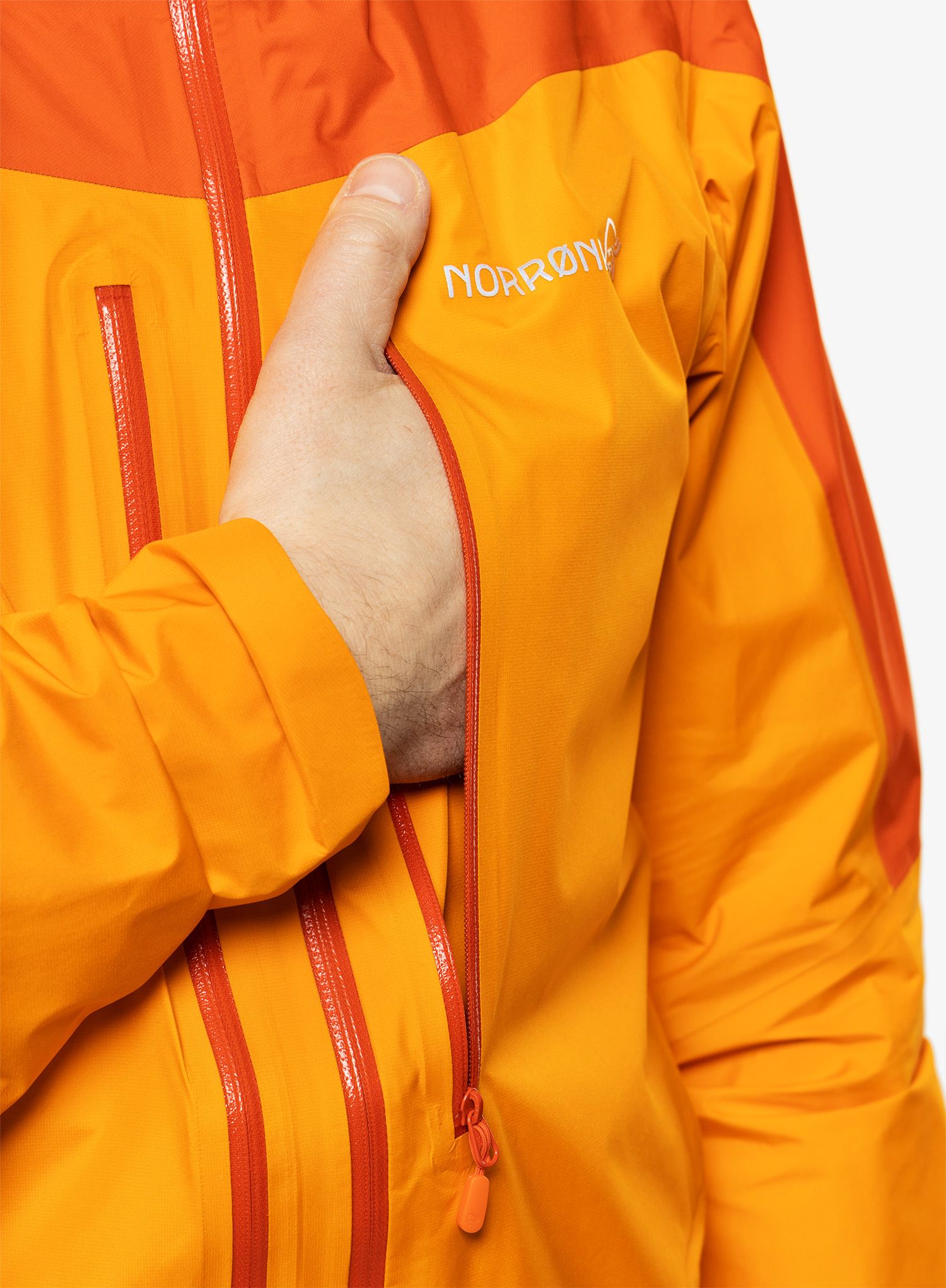 Куртка дощовик Norrona Falketind Gore-Tex Paclite Jacket - arednalin/orange popsicle