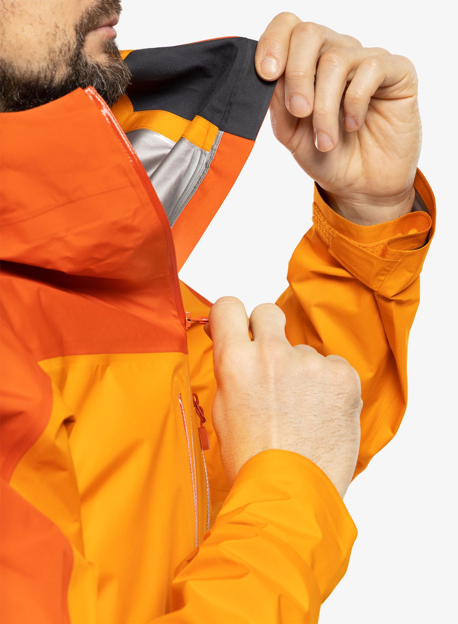 Куртка дощовик Norrona Falketind Gore-Tex Paclite Jacket - arednalin/orange popsicle