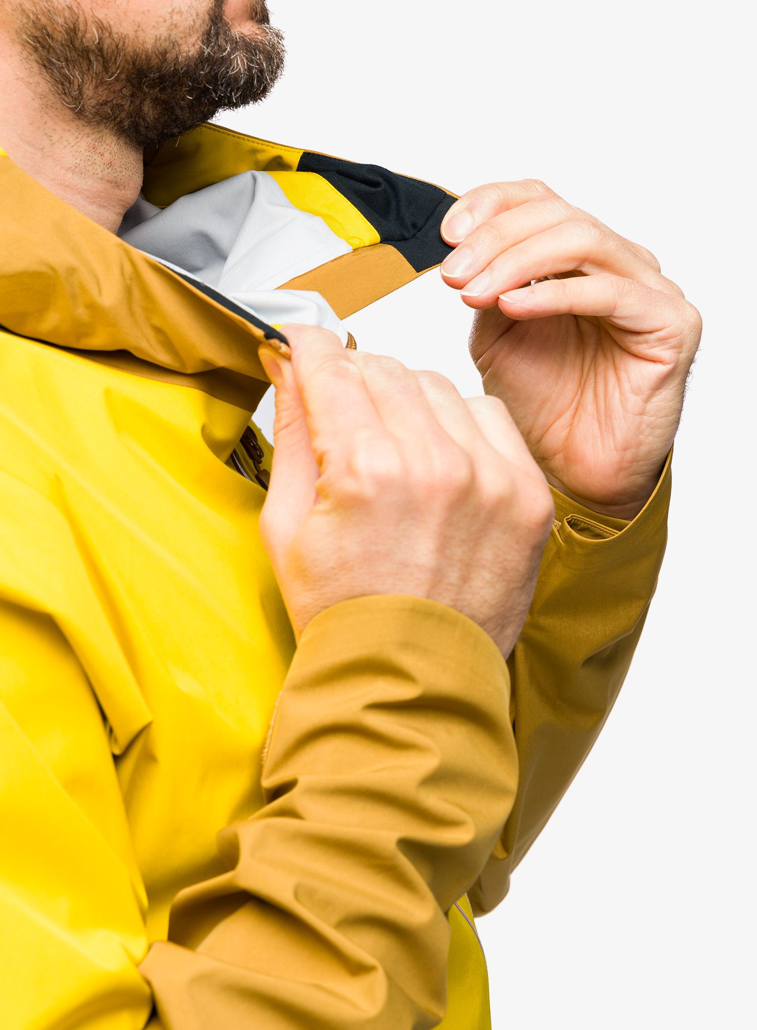 Куртка дощовик Norrona Lofoten GORE-TEX Jacket - sulphur/camelflage