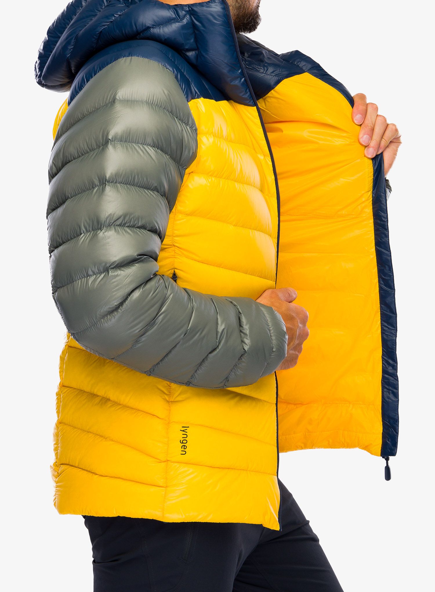 Пуховик Norrona Lyngen Down850 Hood - indigo night/lemon chrome